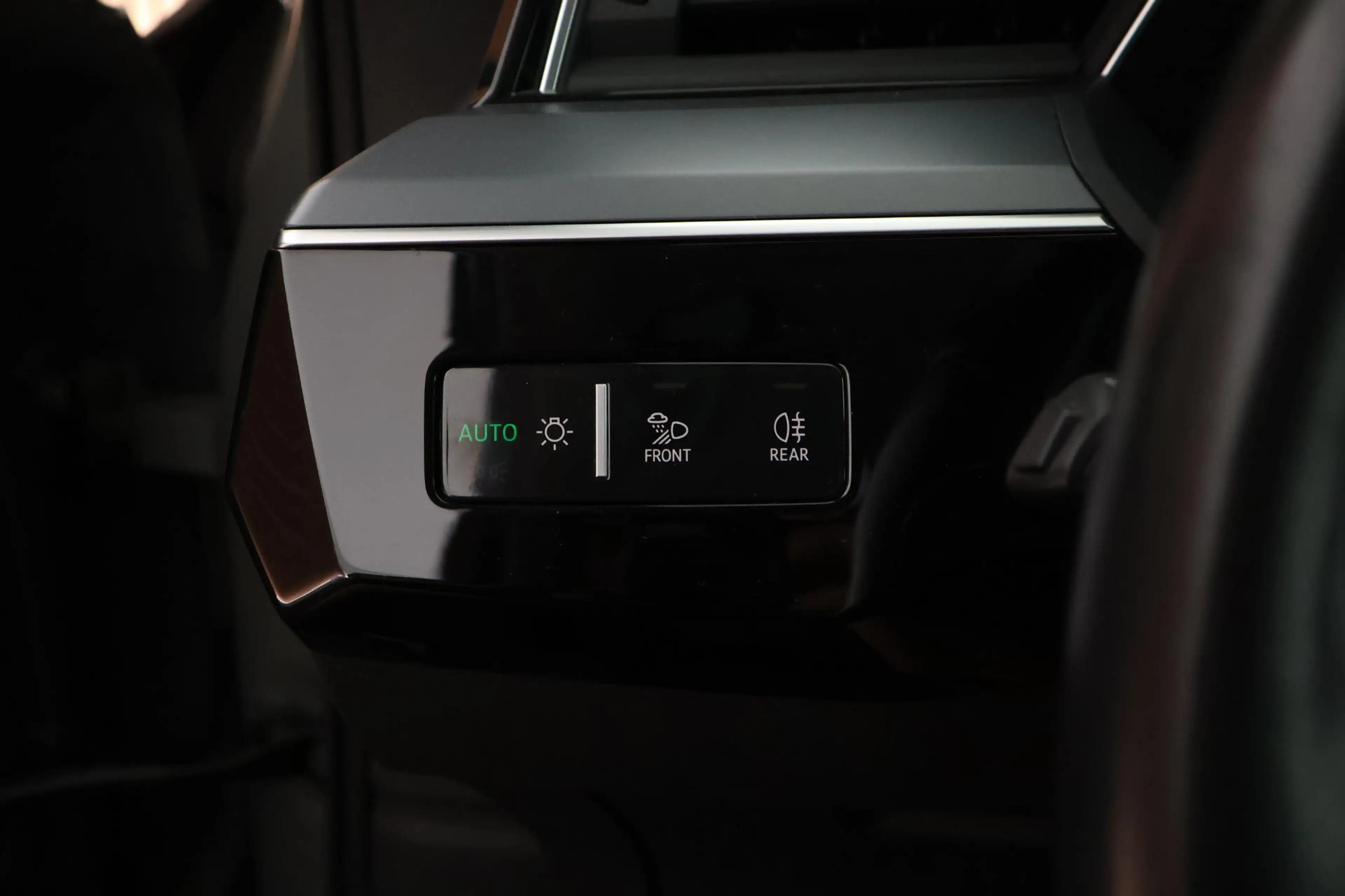 Audi Q8 e-tron 50 340pk quattro Advanced Edition 95 kWh SOH 100% — photo 16