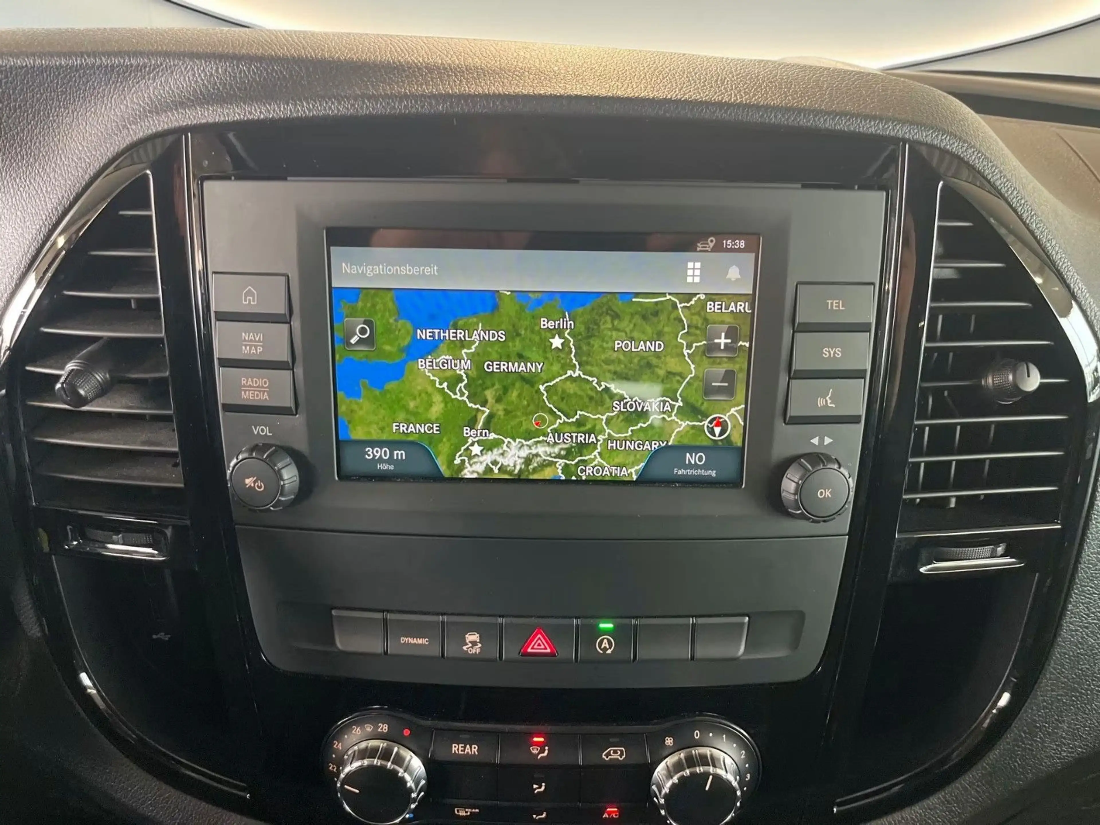 Mercedes-Benz Vito Tourer 119 Edition lang*2xSchiebe*7-Sitz*AH — photo 9