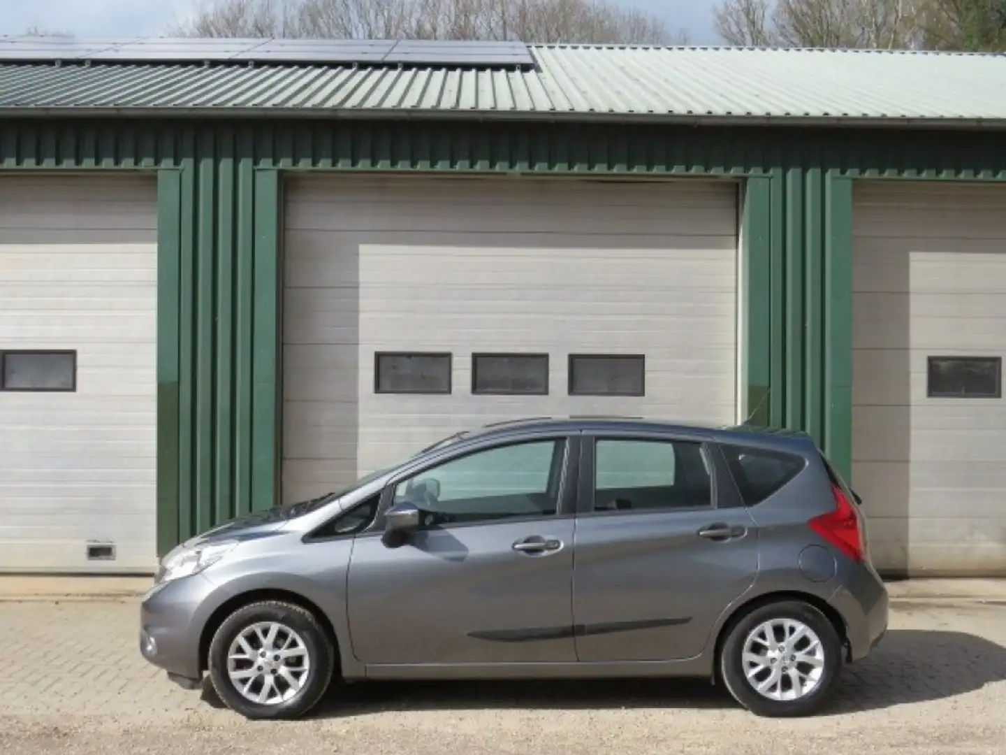 Nissan Note 1.2 Connect Edition siva - 1