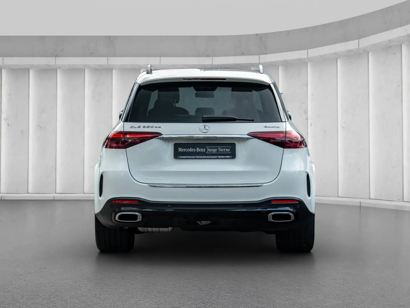 Mercedes-Benz GLE 350 GLE 350 de 4M AMG Line 22" PANORAMA AHK NIGHT Wit - 2