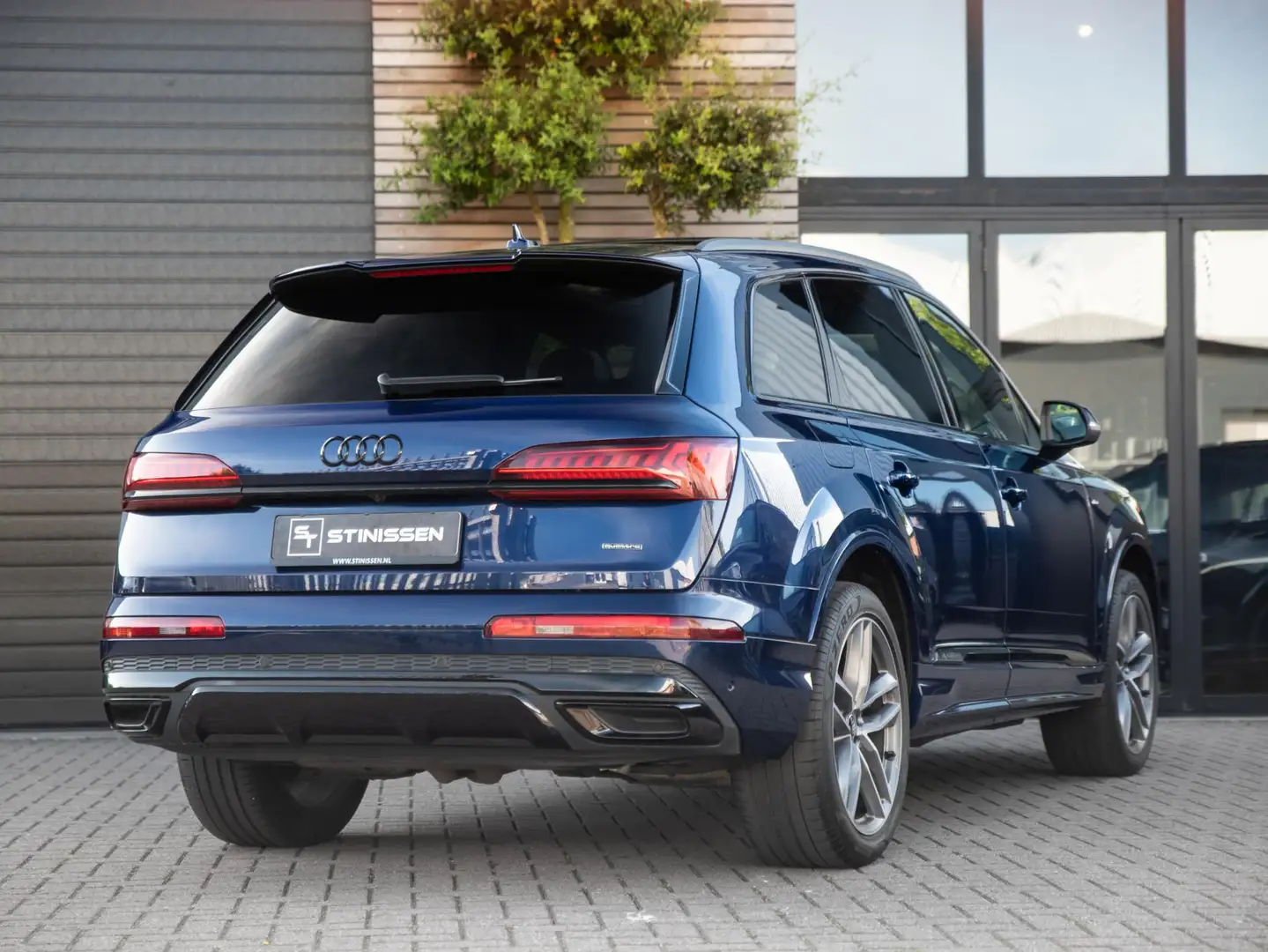 Audi Q7 55 TFSI e quattro Pro Line S / S-Line / Panoramda Blauw - 2