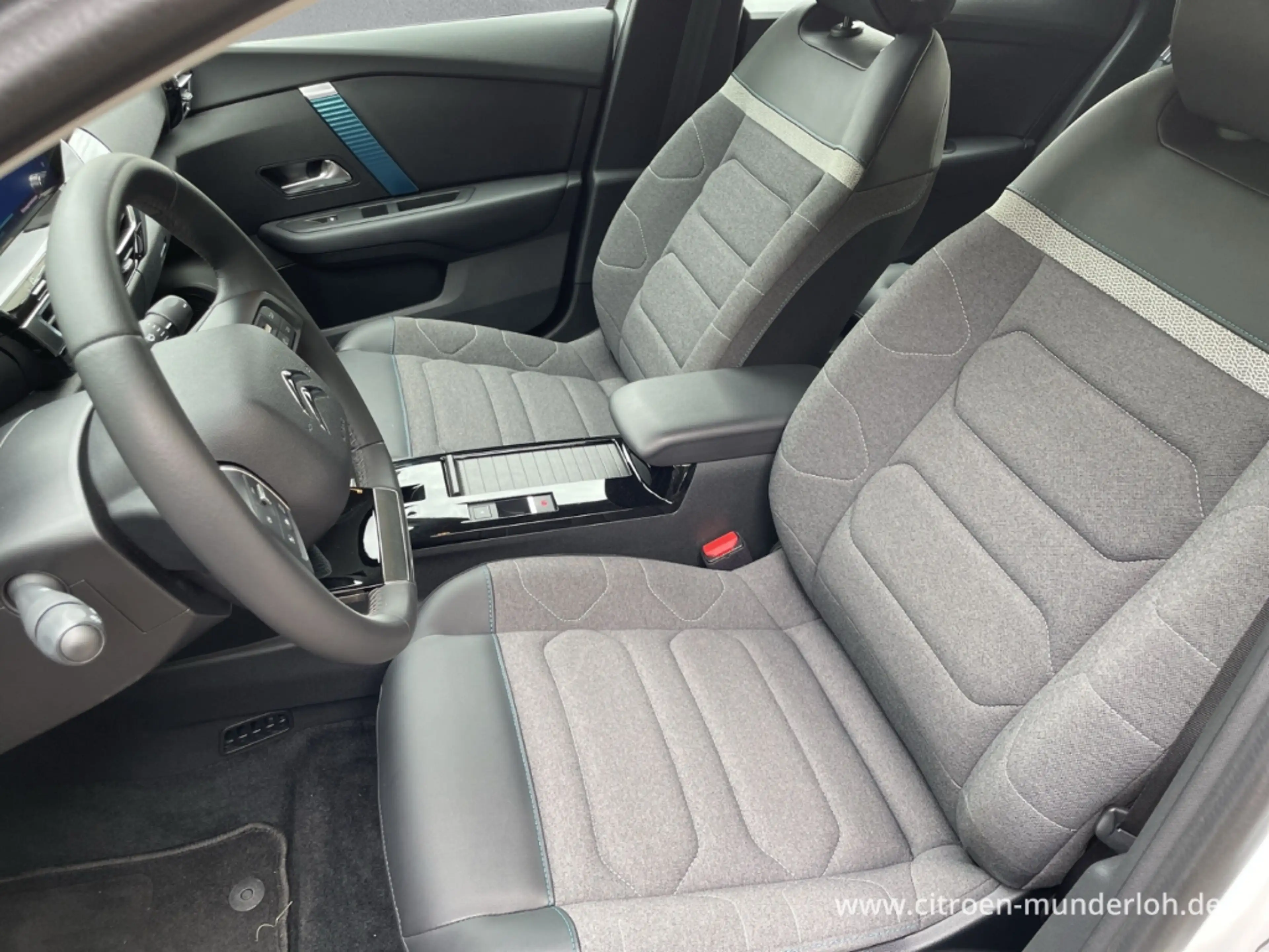 Citroen E-C4 Electric 136 ELEKTRO Feel-Pack  KLIMA NAVI RÜCKFAHRKAMERA — photo 9