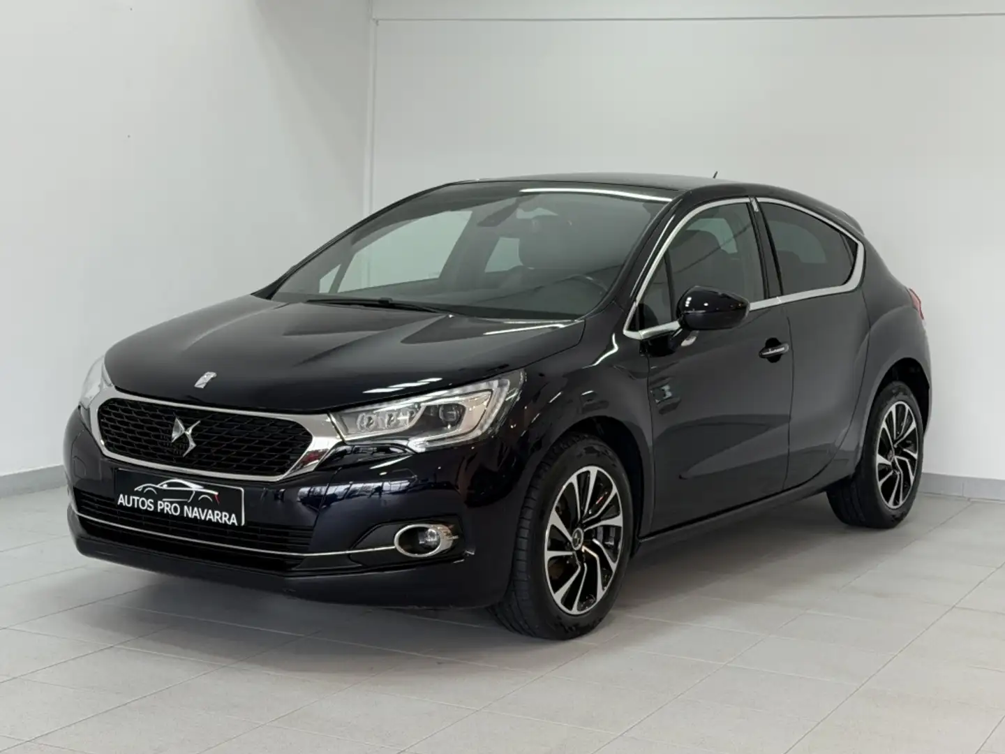 DS Automobiles DS 4 1.6 BlueHDi S&S Design 120 Azul - 2