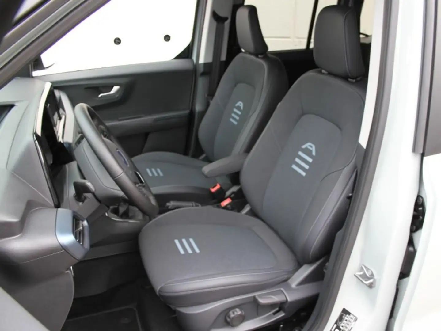 Ford Tourneo Courier 1.0EB Active Winter Navi RFK ACC Grijs - 2