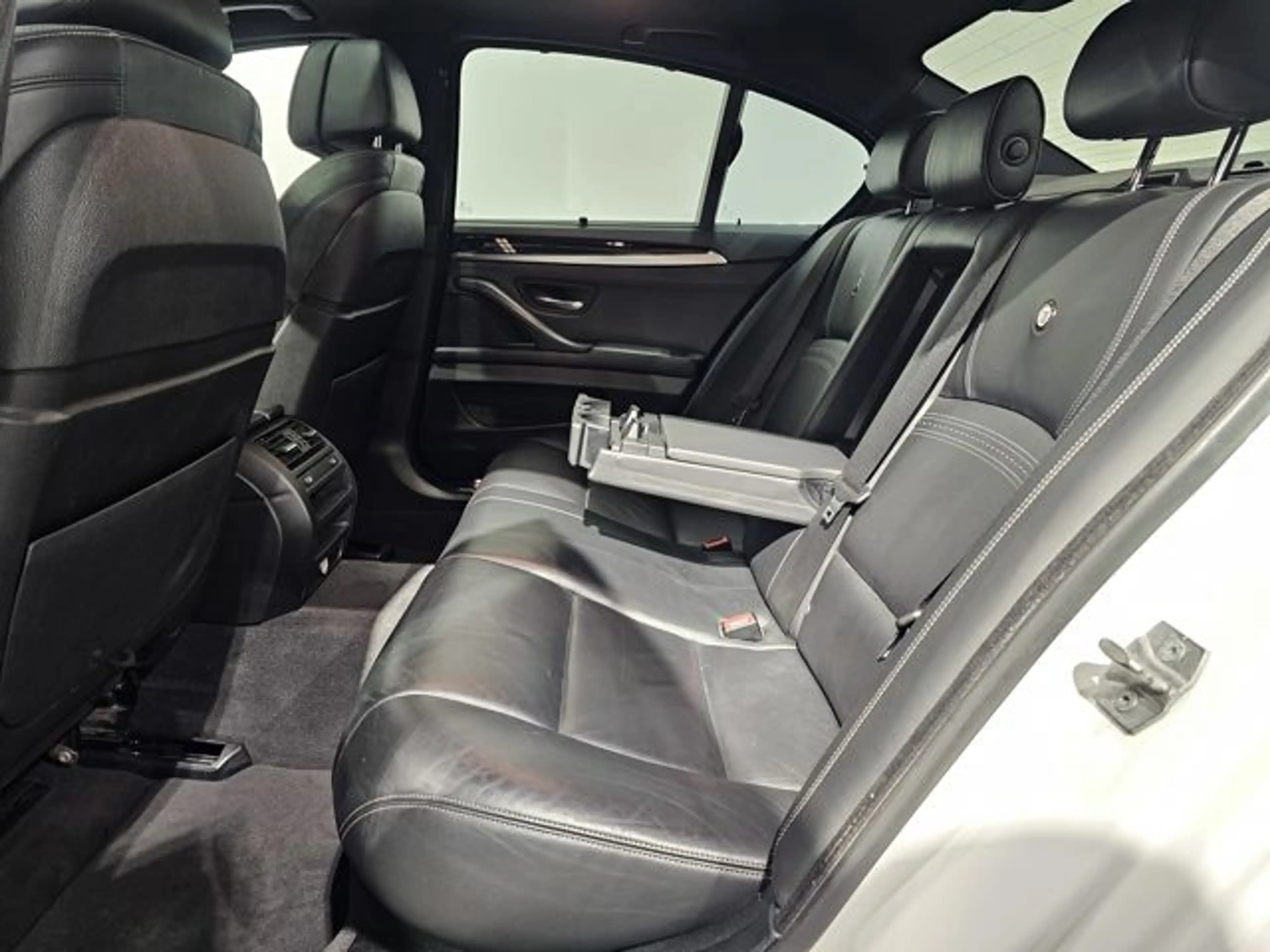 Alpina D5 BITURBO 235 Biturbo Led HuD Kamera H&K 20" — photo 15