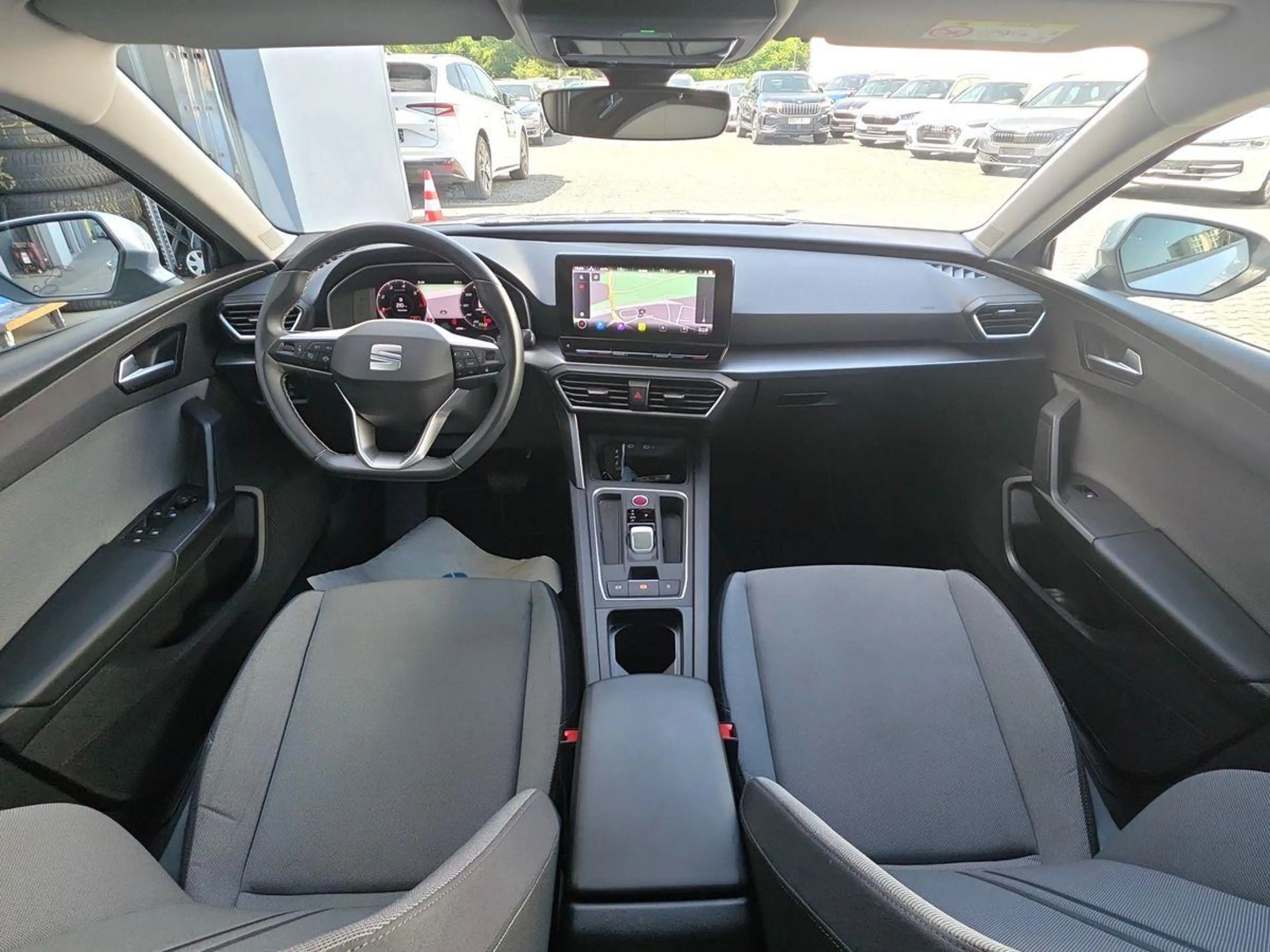SEAT Leon Style TDI DSG V-COCK R-KAM NAVI LED 3Z-KLIMA — photo 14