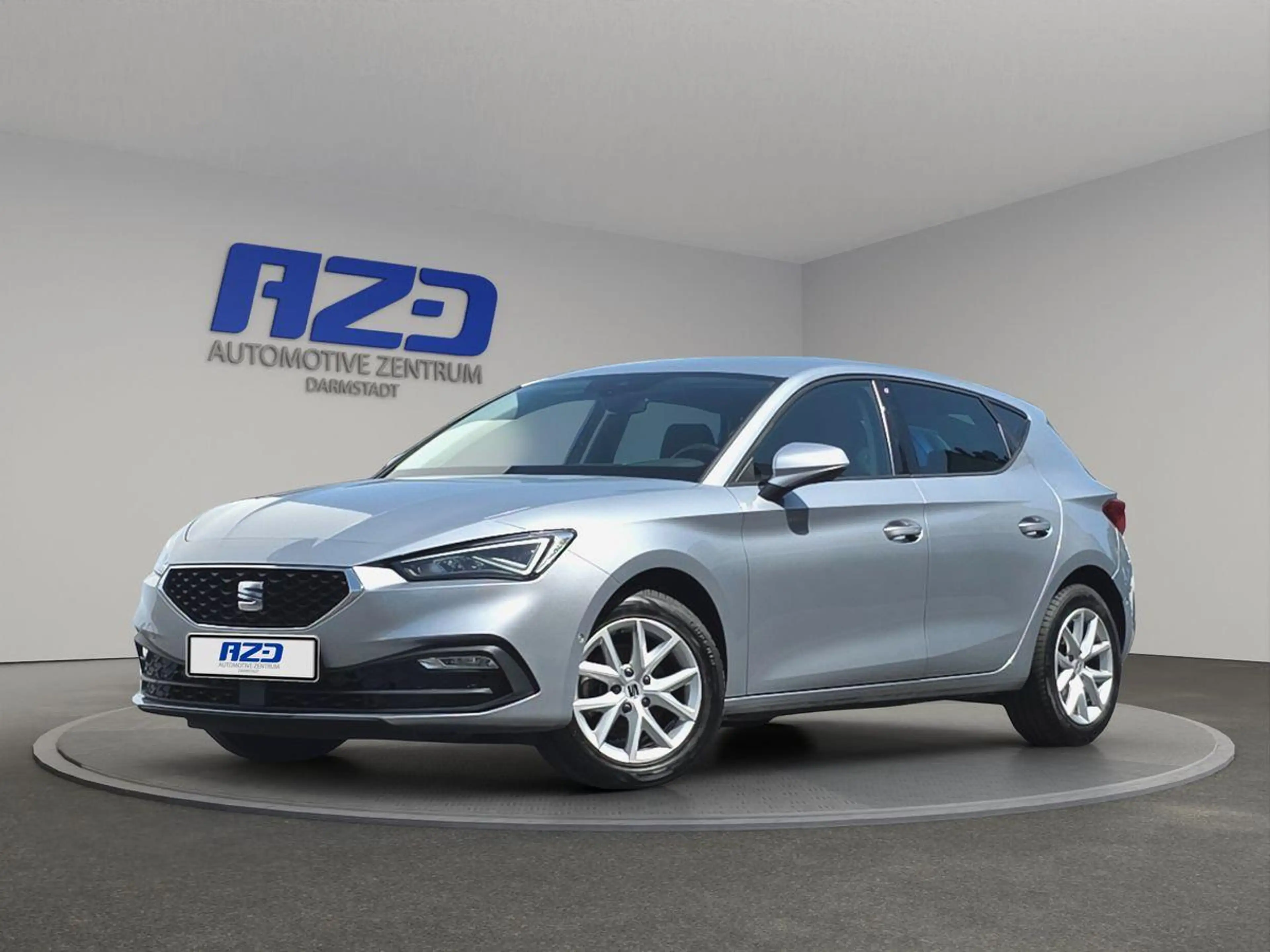 SEAT Leon Style TDI DSG V-COCK R-KAM NAVI LED 3Z-KLIMA