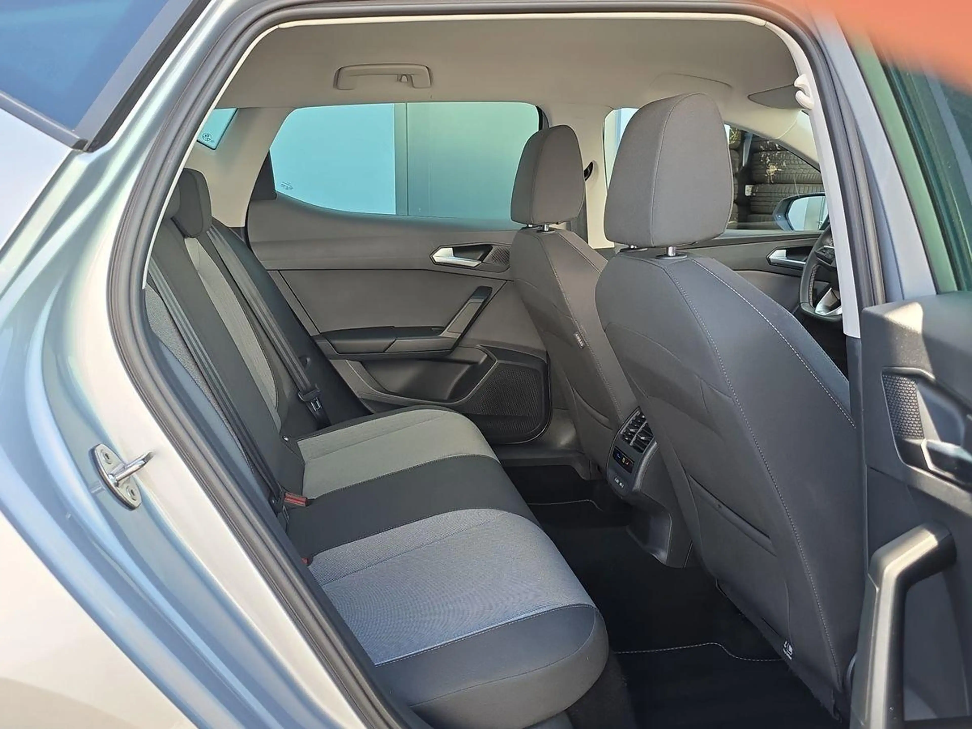 SEAT Leon Style TDI DSG V-COCK R-KAM NAVI LED 3Z-KLIMA — photo 12