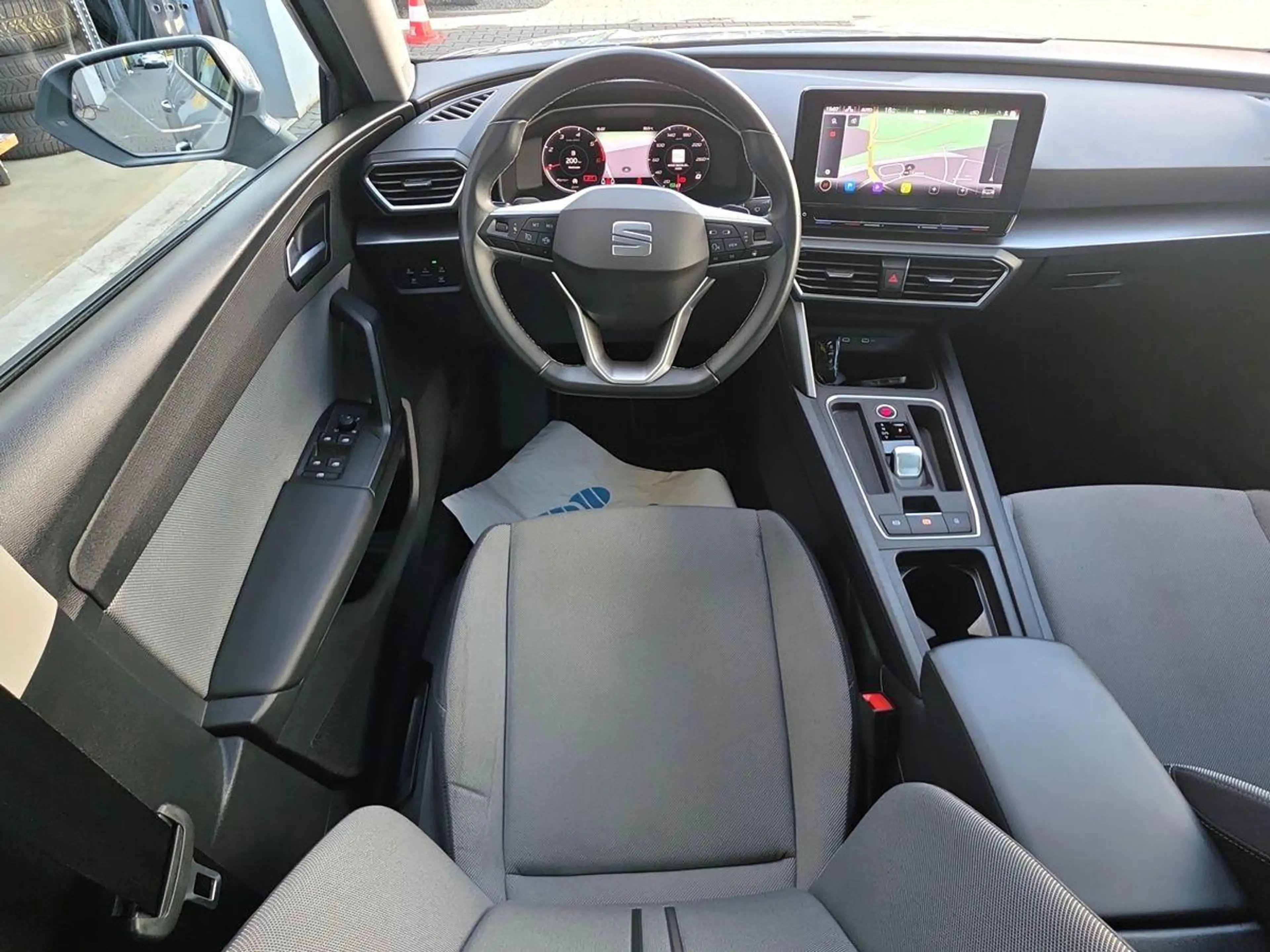 SEAT Leon Style TDI DSG V-COCK R-KAM NAVI LED 3Z-KLIMA — photo 15