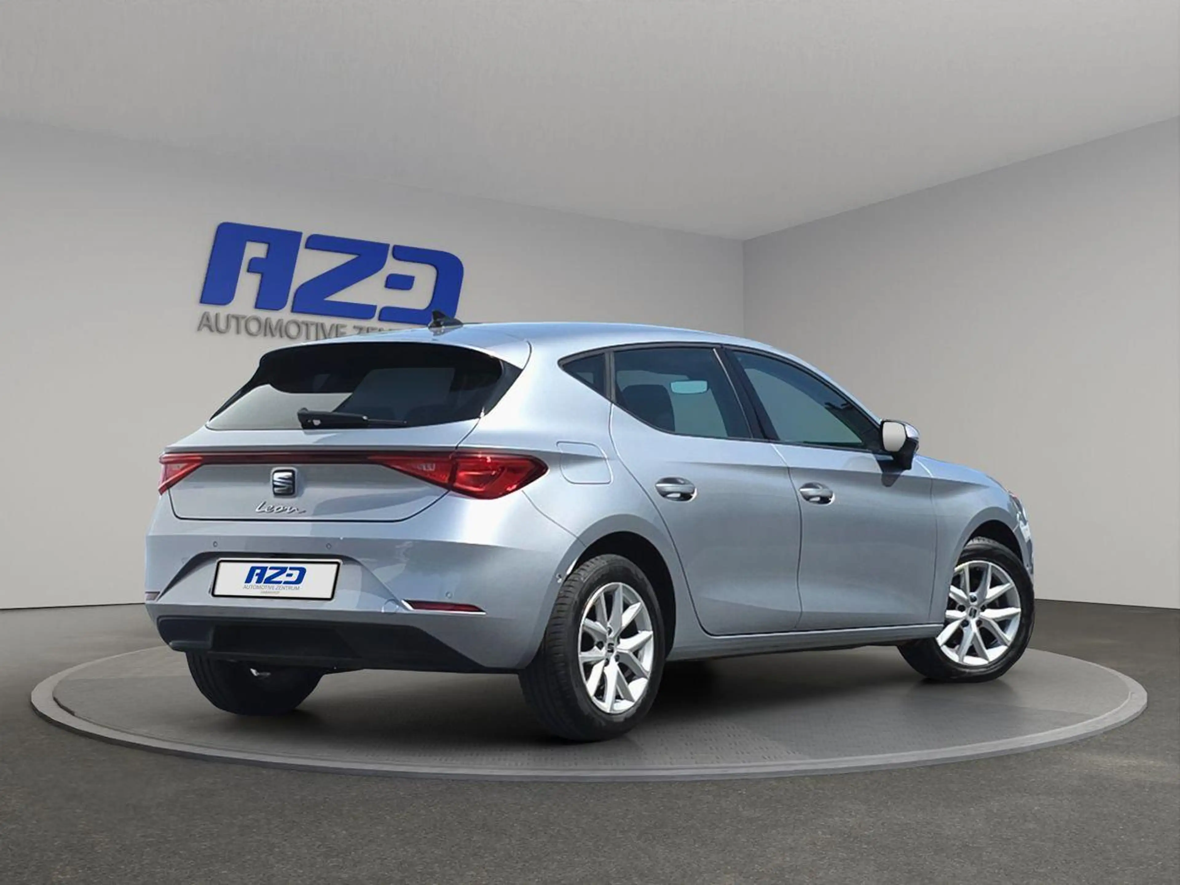 SEAT Leon Style TDI DSG V-COCK R-KAM NAVI LED 3Z-KLIMA — photo 5