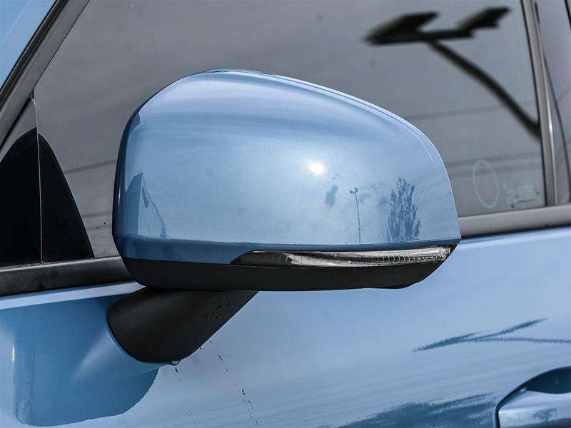 2023 Volvo XC40