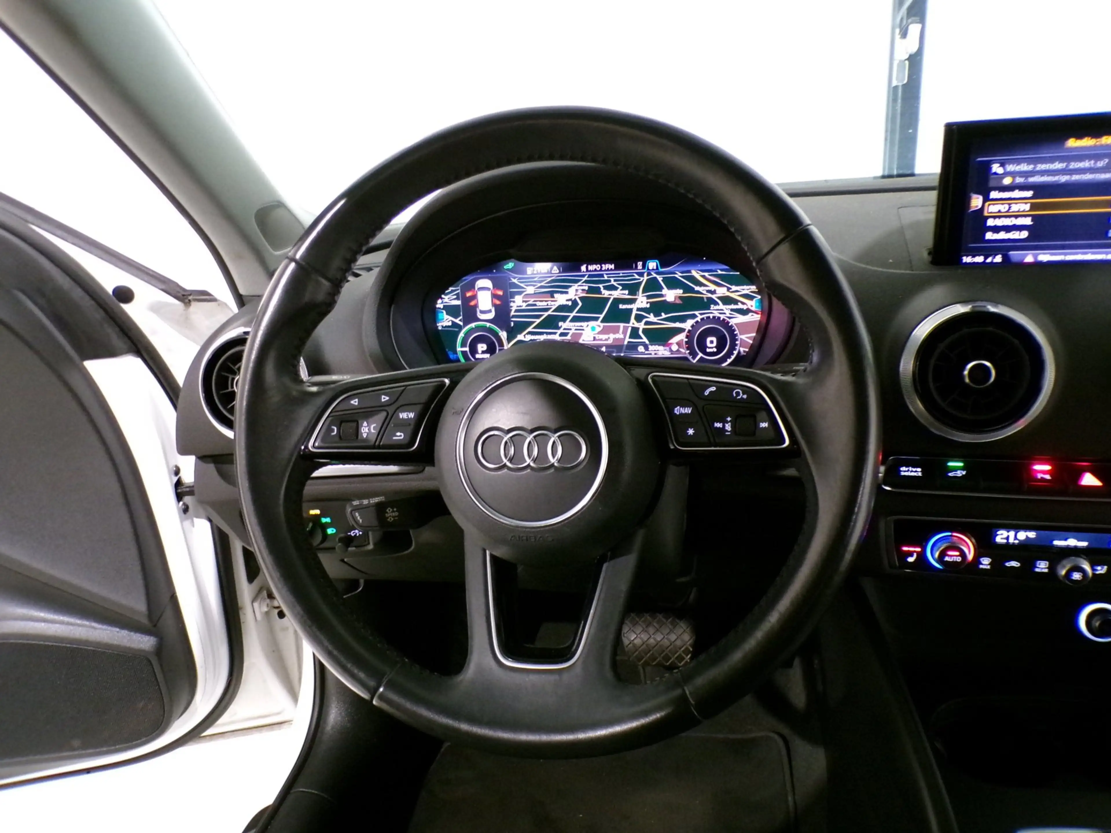 Audi A3 Sportback 1.4 e-tron Sport Pro Line plus Apple-Car — photo 14