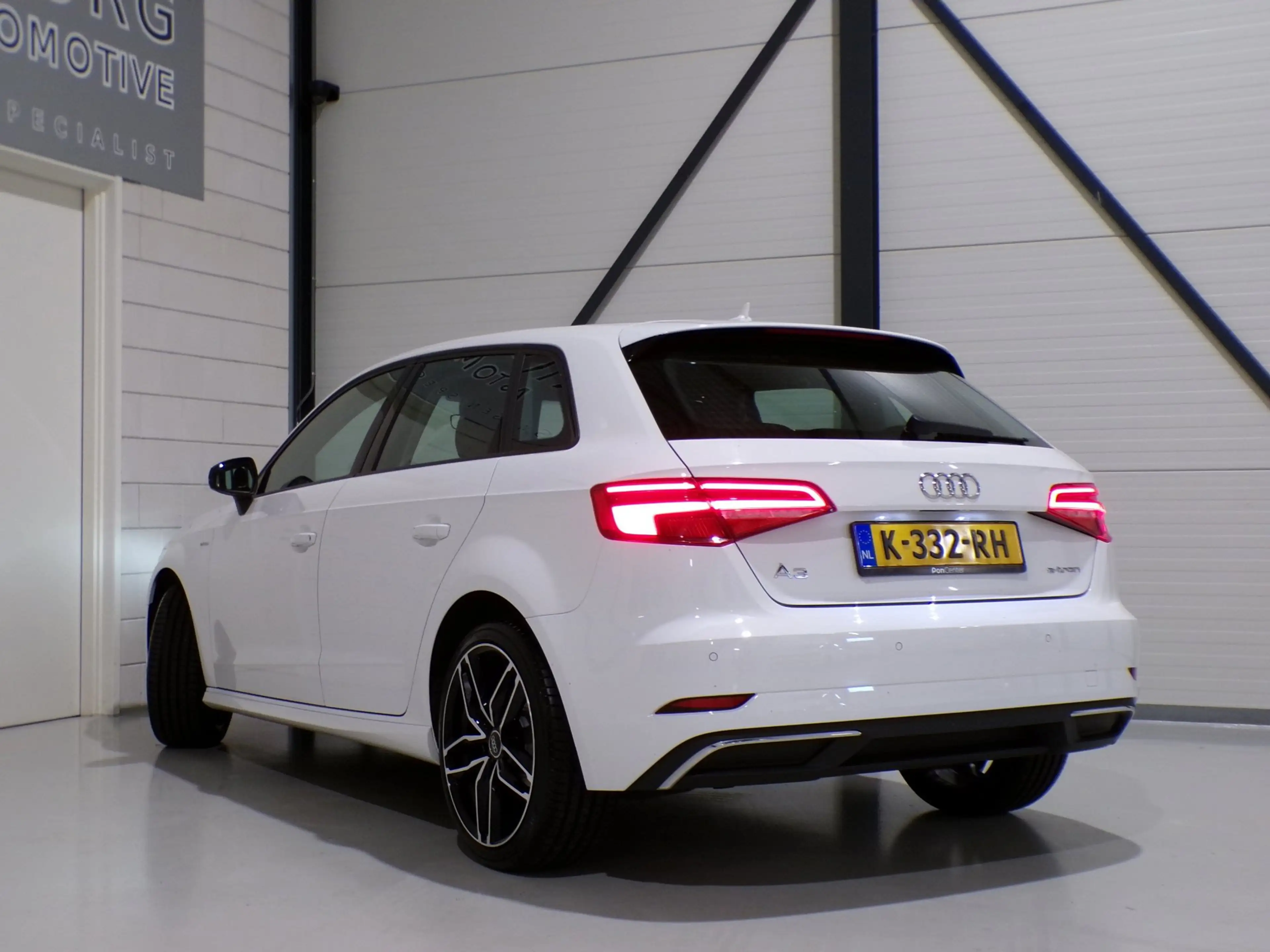 Audi A3 Sportback 1.4 e-tron Sport Pro Line plus Apple-Car — photo 11