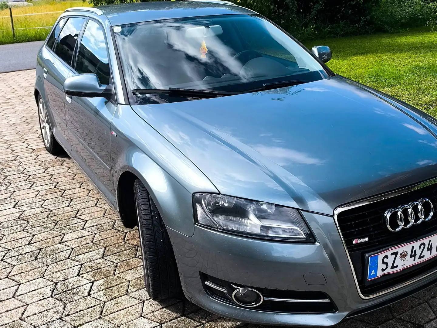 Audi A3 A3 SB 1,4 TFSI Ambiente S-tronic Ambiente Grau - 1