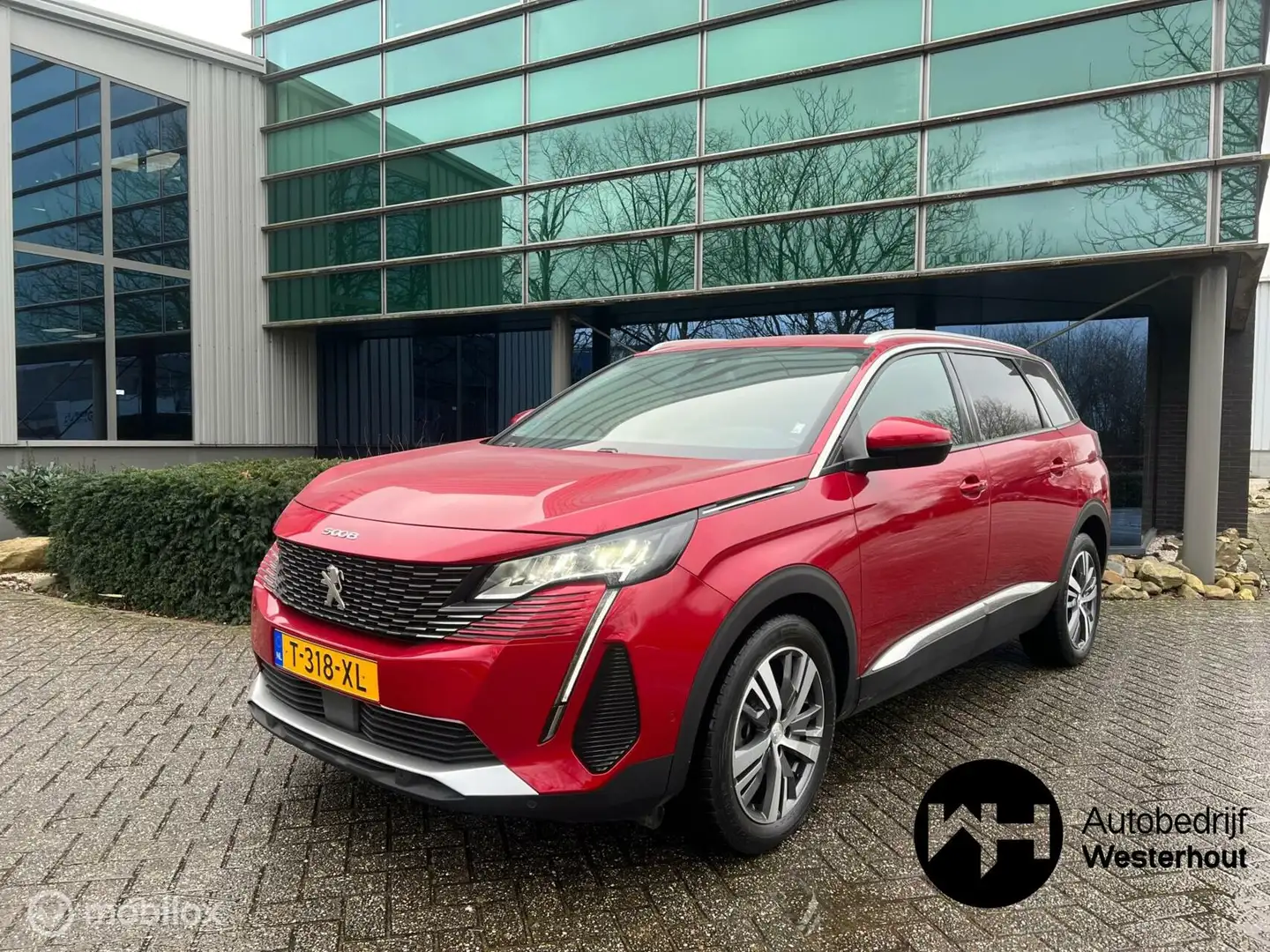 Peugeot 5008 1.2 PureTech Allure Pack Fabrieksgarantie 7 persoo Rouge - 1