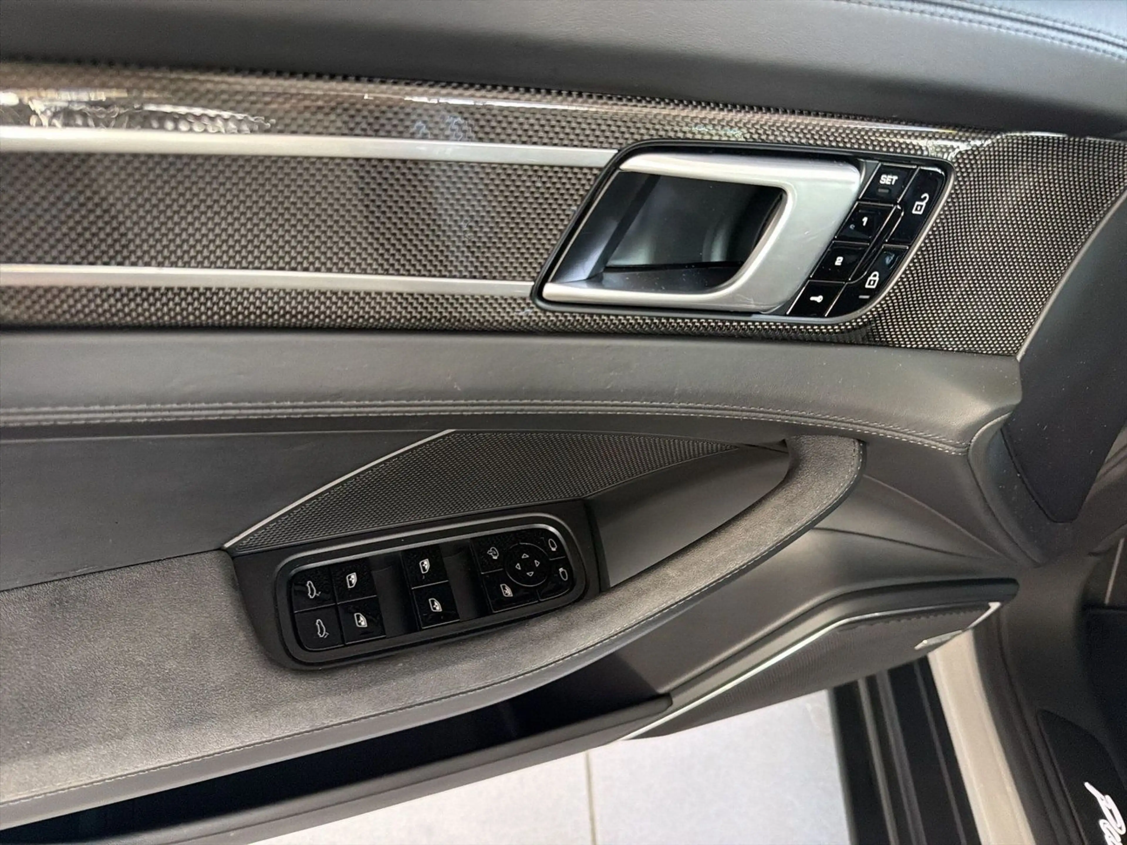 Porsche Panamera GTS ALC. HIMMEL ELEKTR SITZE CARBON BURM — photo 6