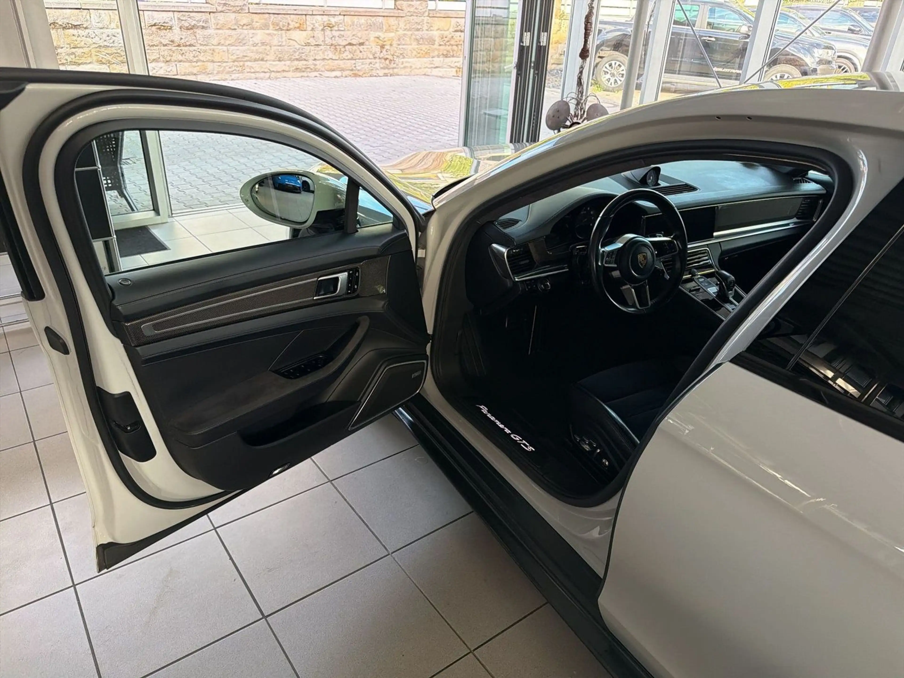 Porsche Panamera GTS ALC. HIMMEL ELEKTR SITZE CARBON BURM — photo 5