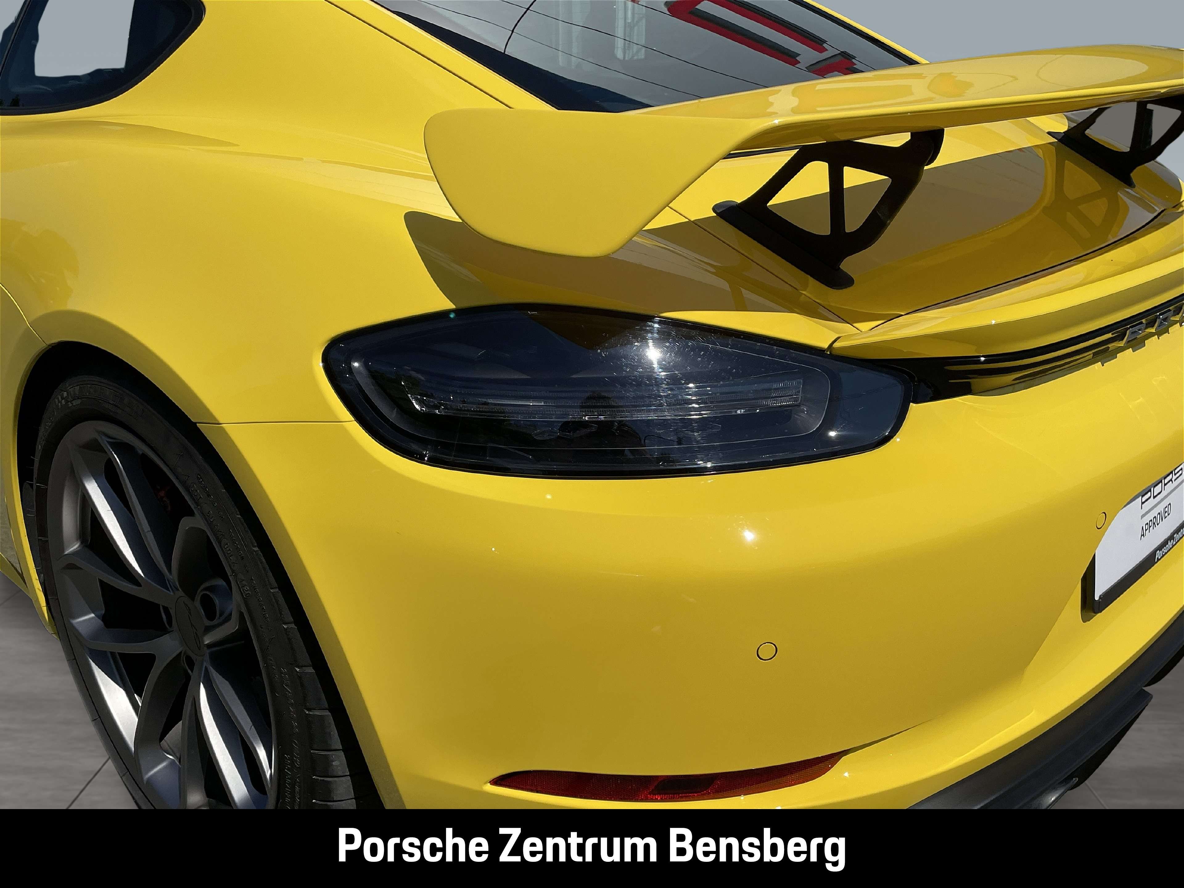 Porsche Cayman