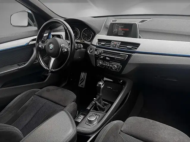 BMW X1 view 9