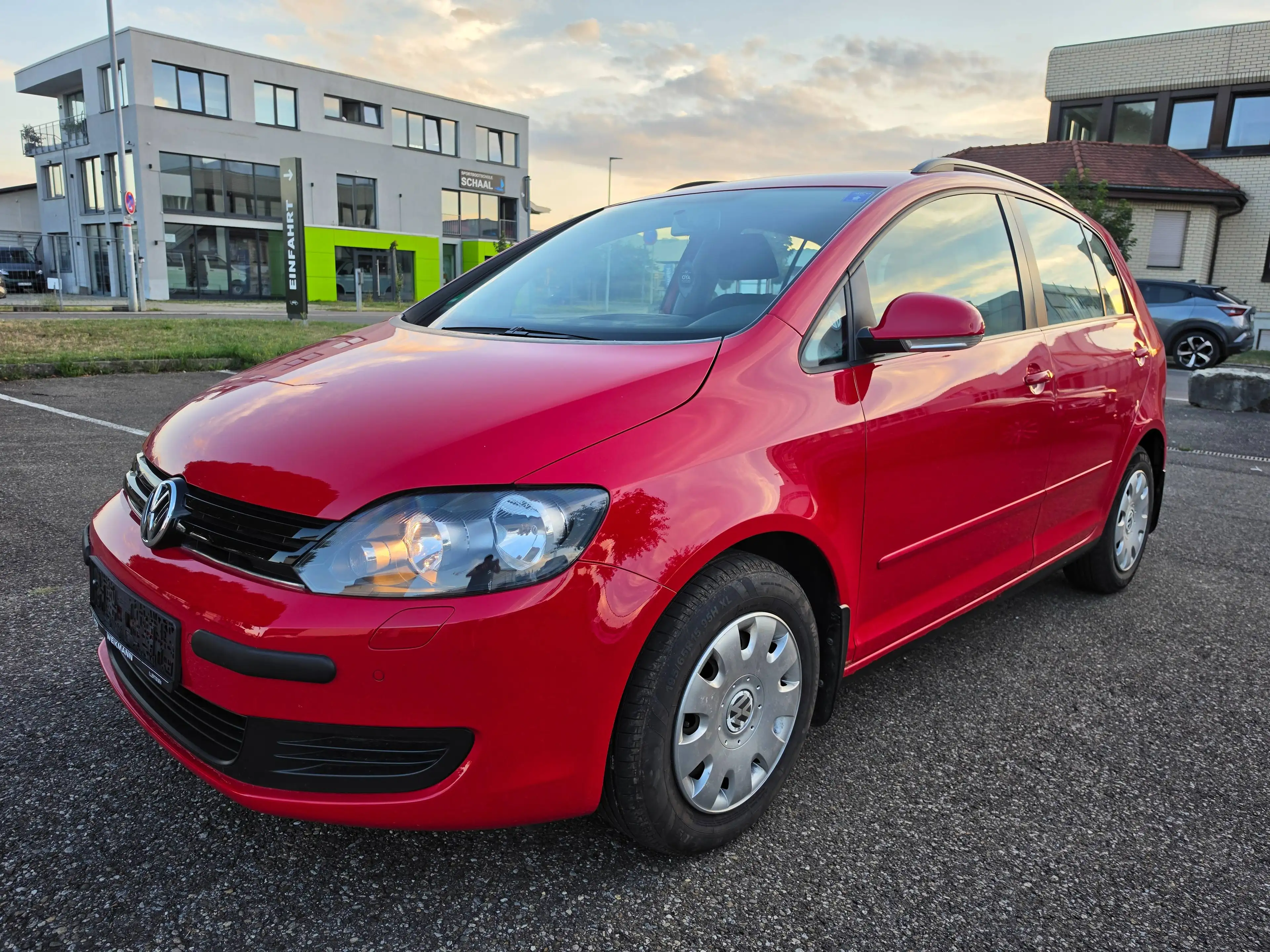 Volkswagen Golf Plus Golf VI Plus 1.2 TSI *1-Hand* TÜV NEU Schekheftgepflegt VW