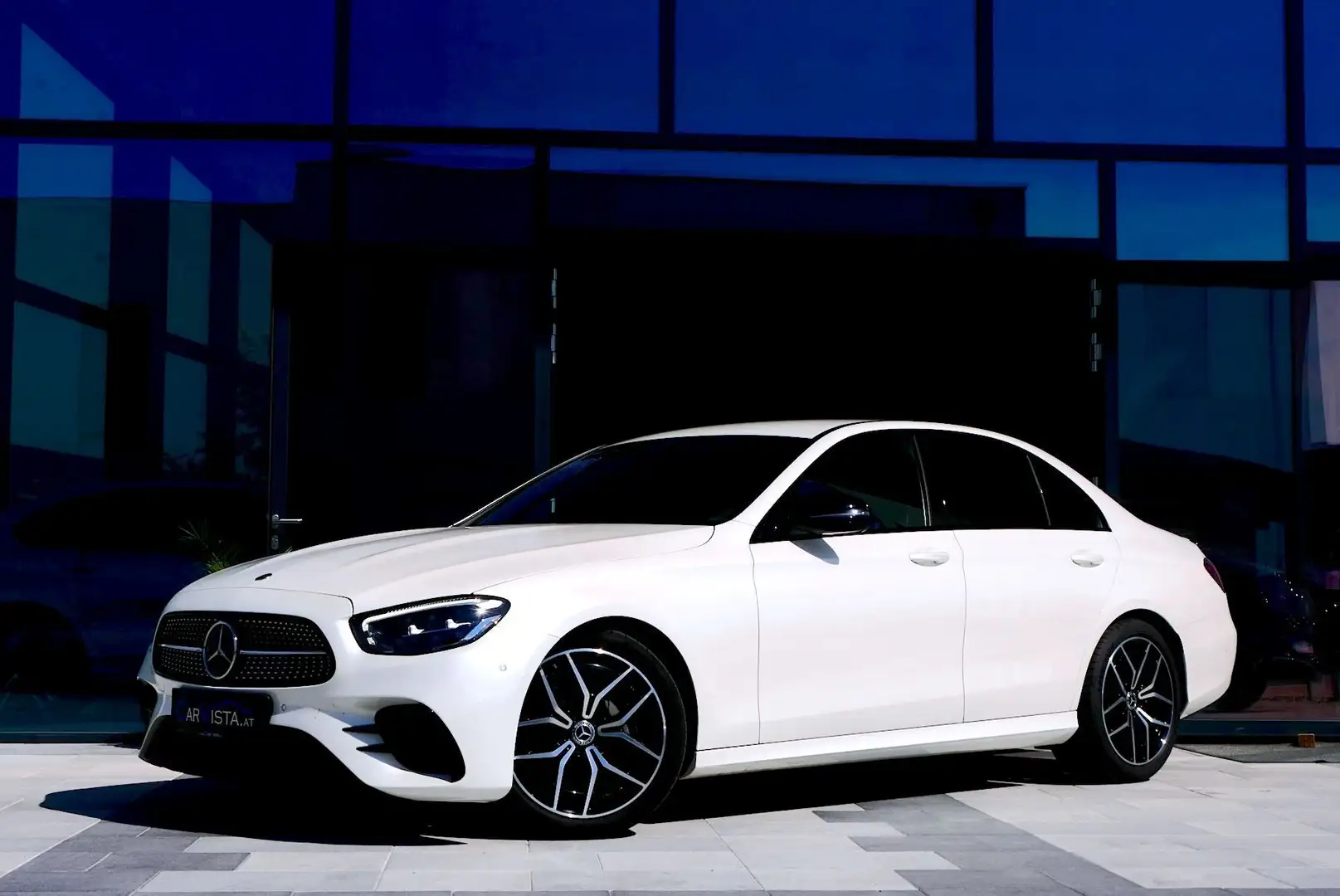 Mercedes-Benz E 220 d AMG Line *Head-up-Display - Virtual - Burmester Weiß - 1