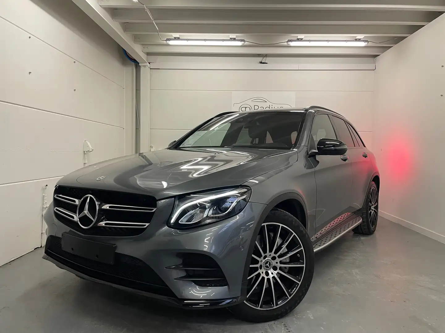 Mercedes-Benz GLC 250 GLC 250 4Matic 9G-TRONIC AMG Line Gris - 1