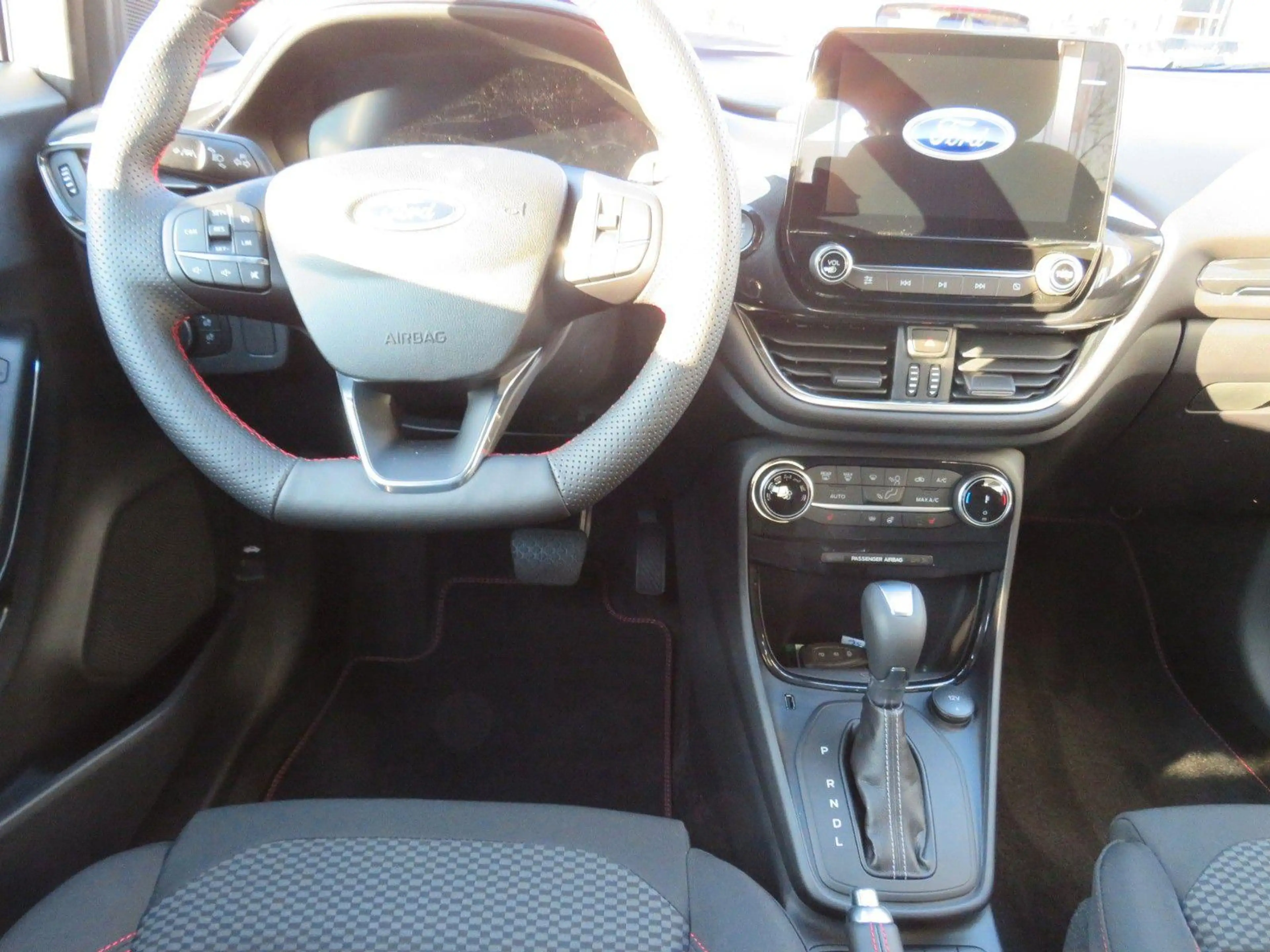 Ford Puma ST-Line, Navigationssystem, Winterpaket — photo 6