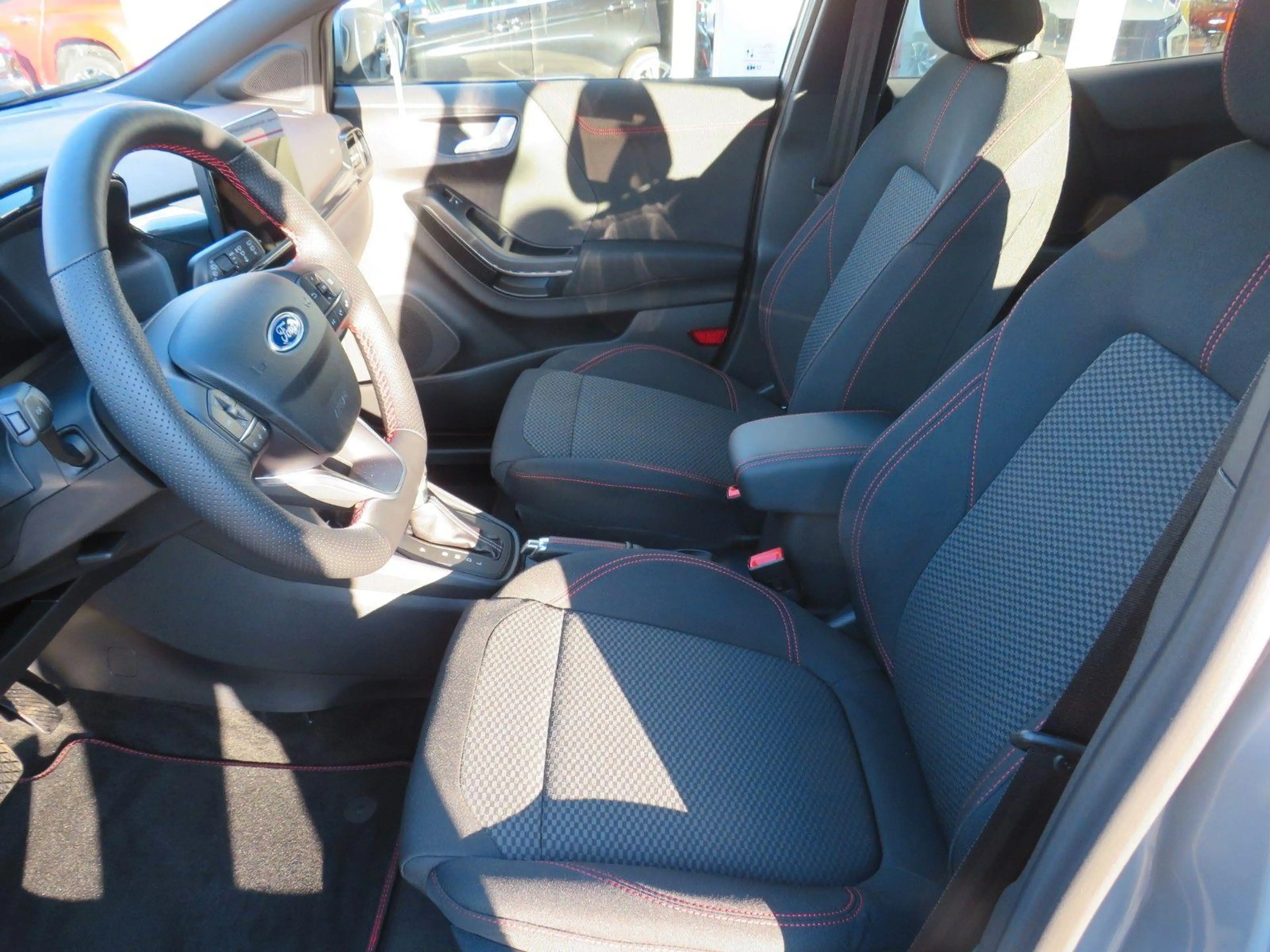 Ford Puma ST-Line, Navigationssystem, Winterpaket — photo 4
