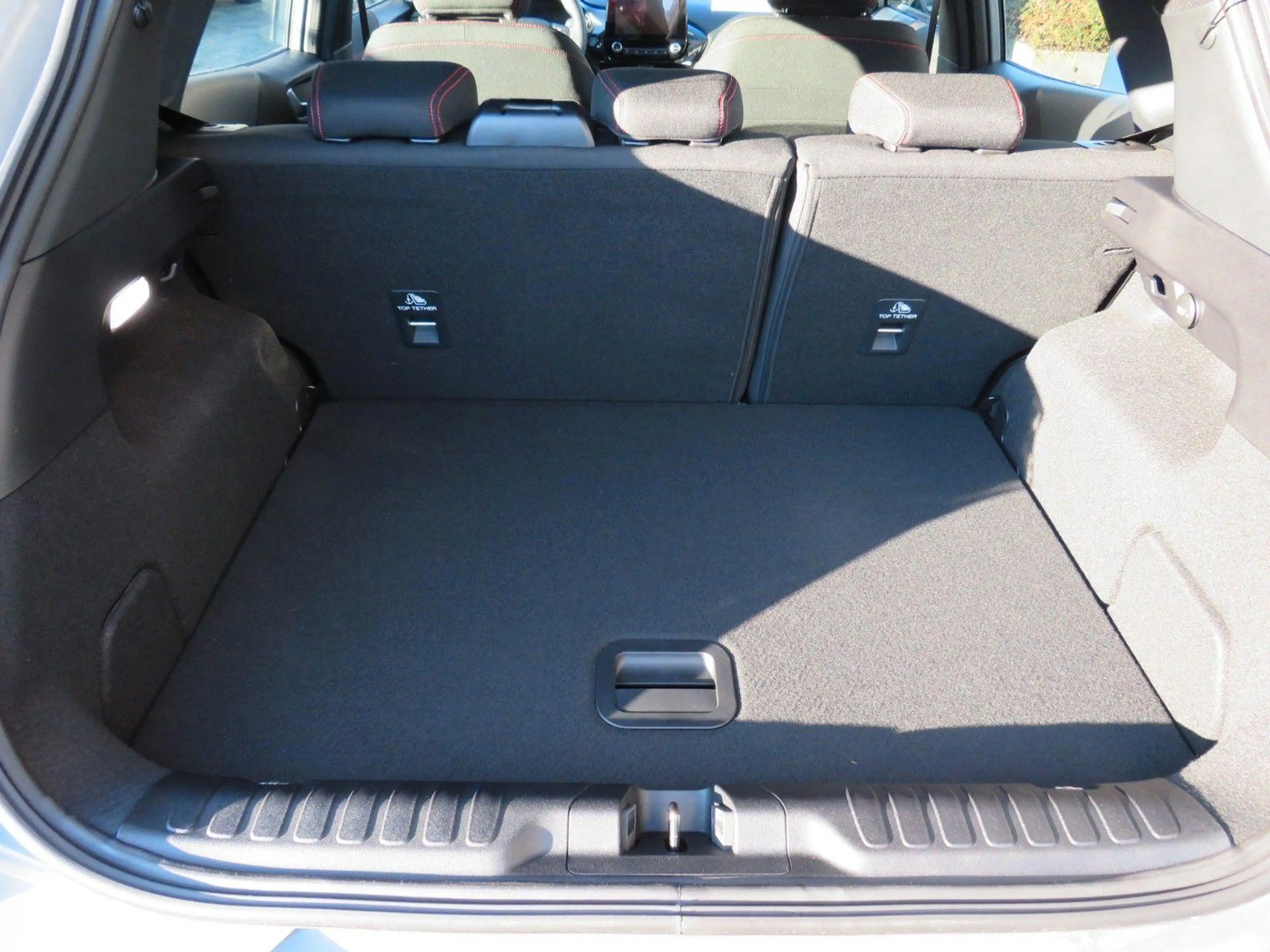 Ford Puma ST-Line, Navigationssystem, Winterpaket — photo 9