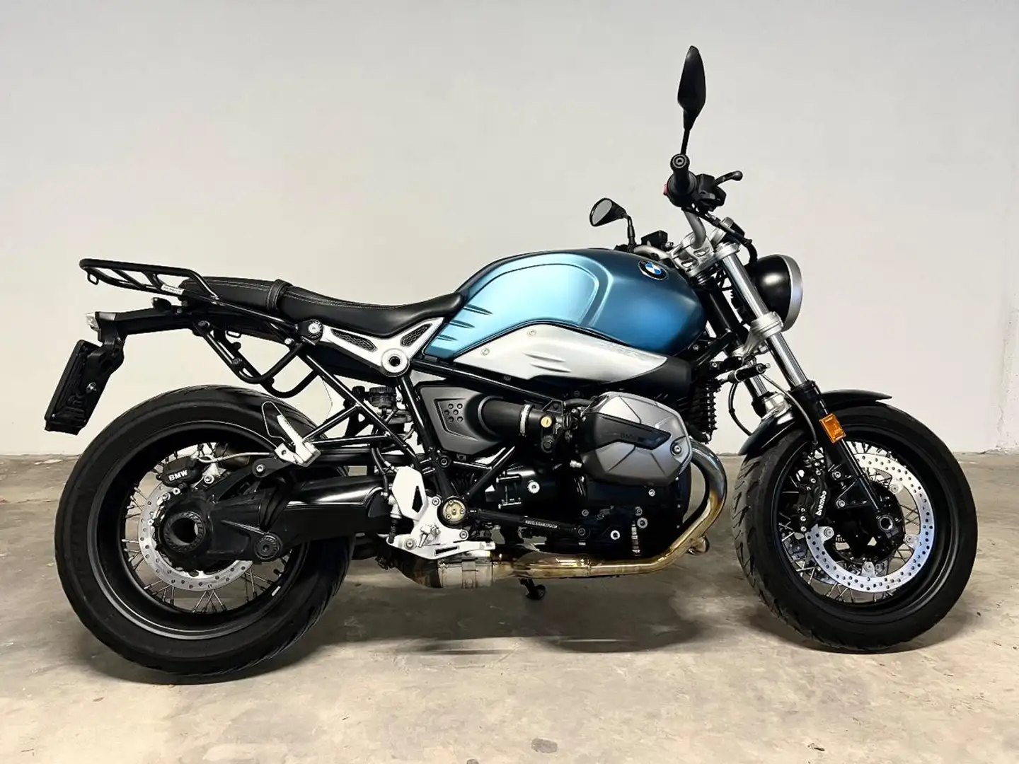 BMW R nineT pure Blau - 1