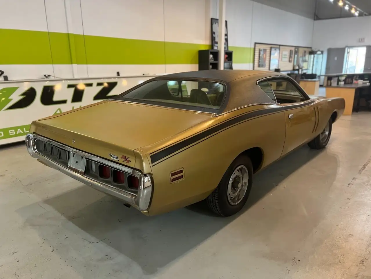 Dodge Charger снимка Dodge Charger