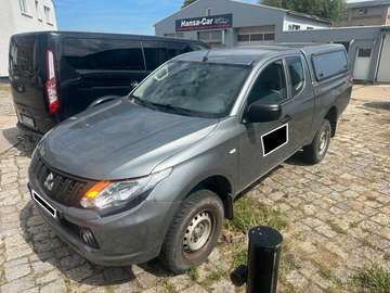 Basis Club Cab 4WD