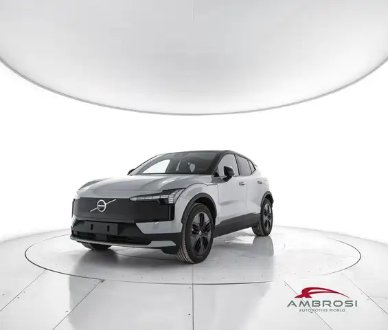 Volvo EX30 Cross Country Ultra Twin Motor Perf