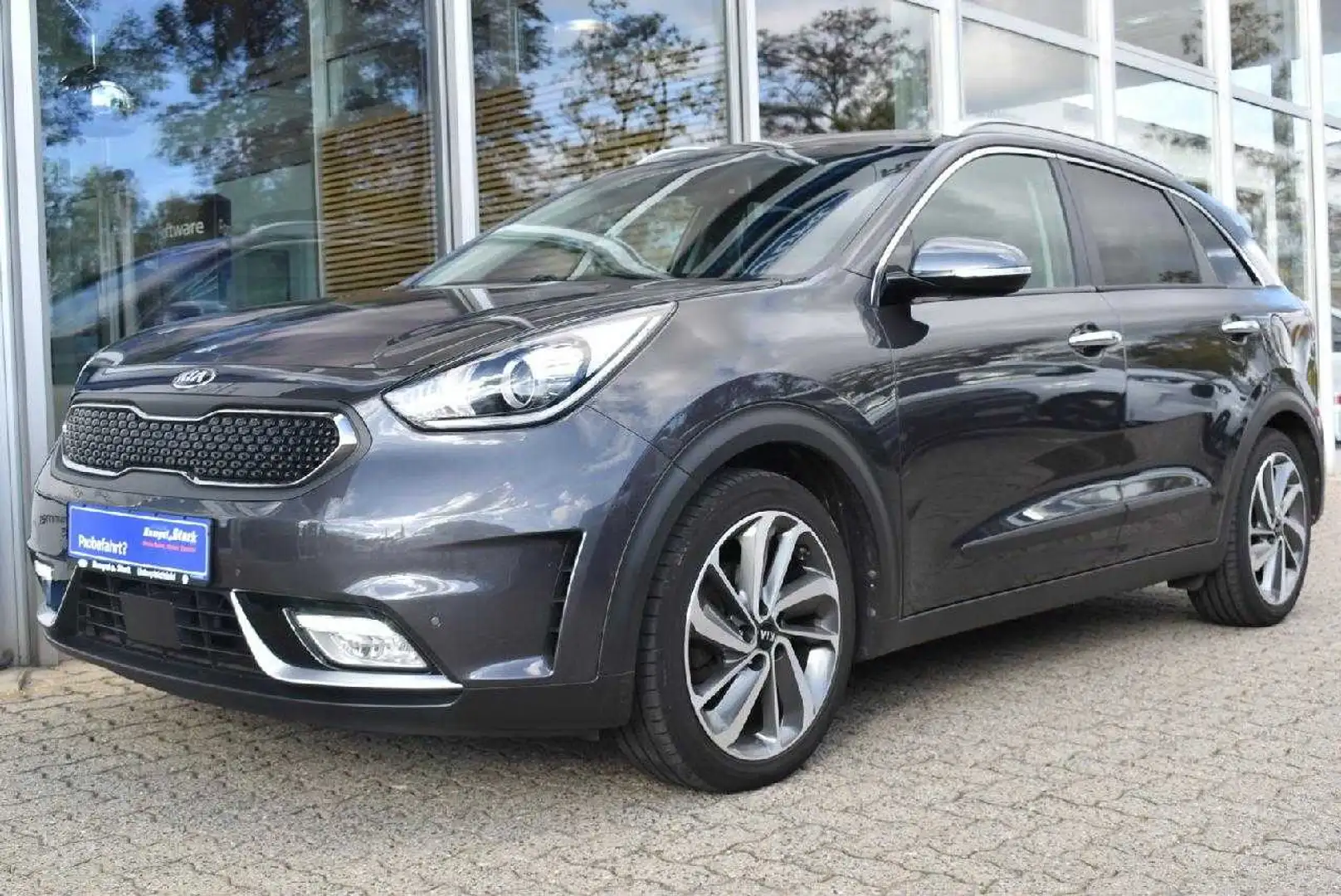 Kia Niro Spirit Grau - 2