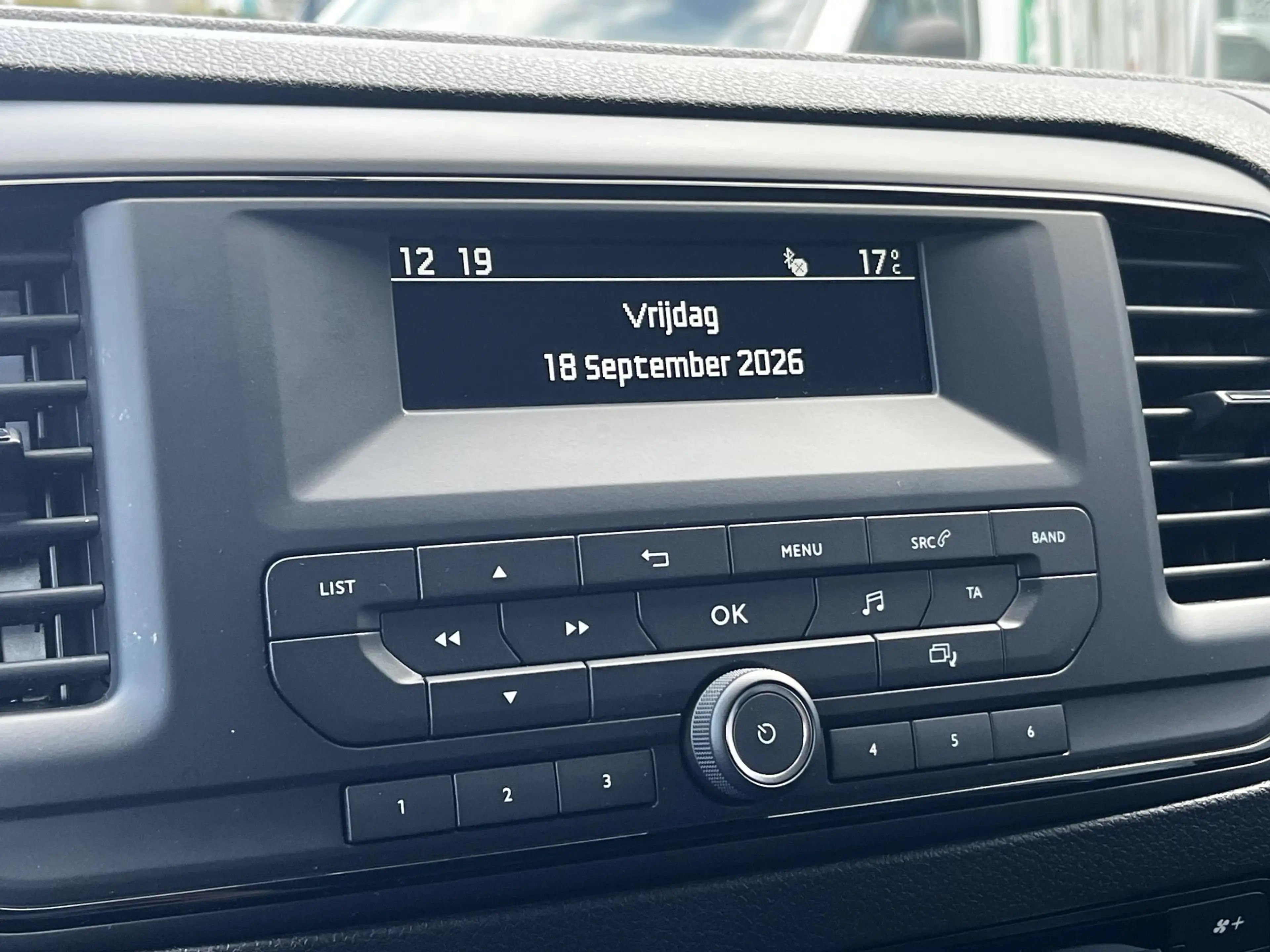 Toyota Proace Electric Verso Long L2 Extra Range Dynamic 75 kWh — photo 27