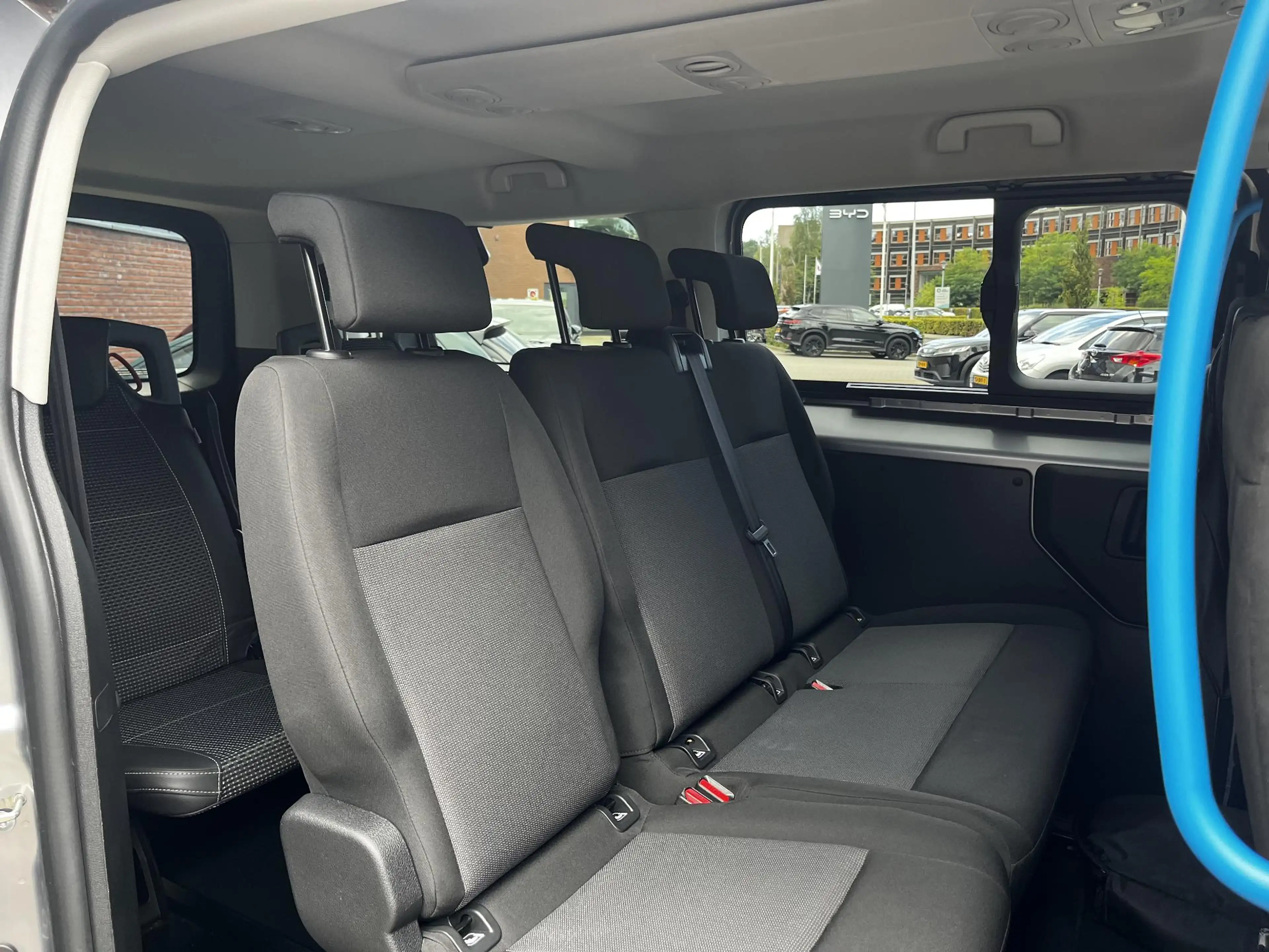 Toyota Proace Electric Verso Long L2 Extra Range Dynamic 75 kWh — photo 12