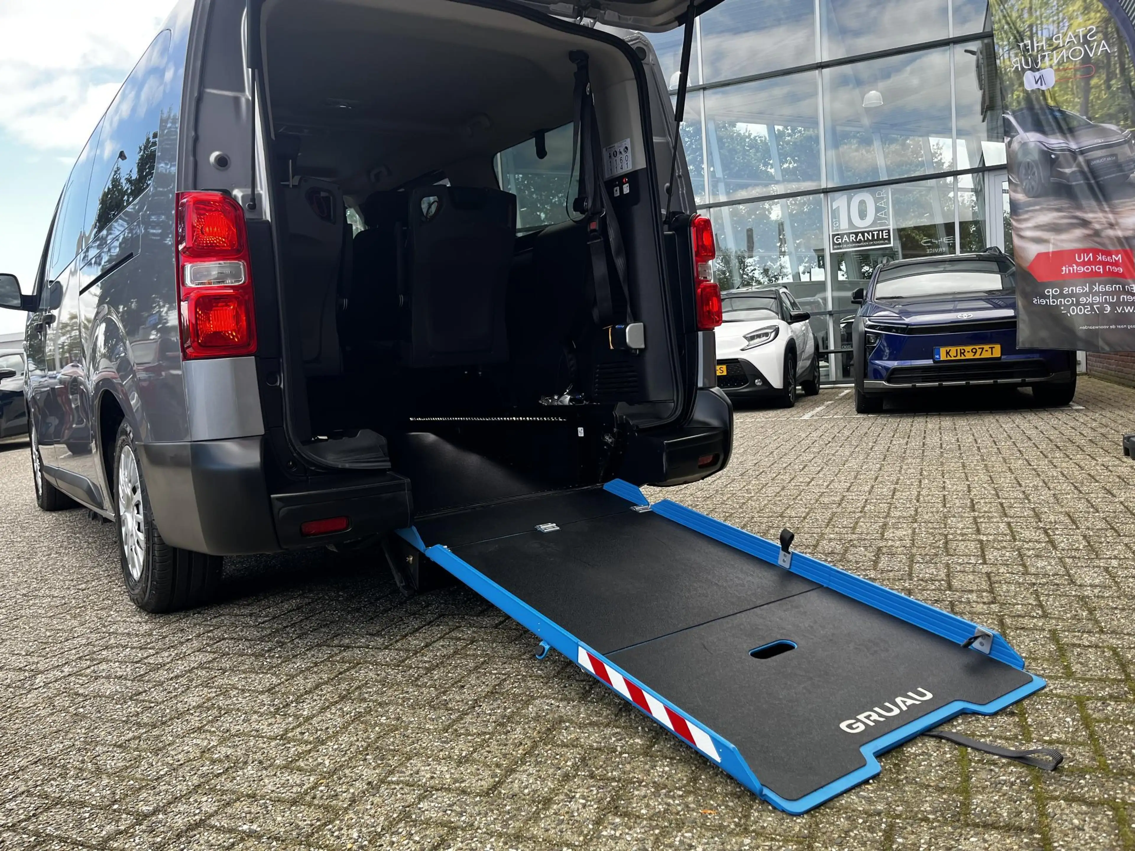 Toyota Proace Electric Verso Long L2 Extra Range Dynamic 75 kWh — photo 18