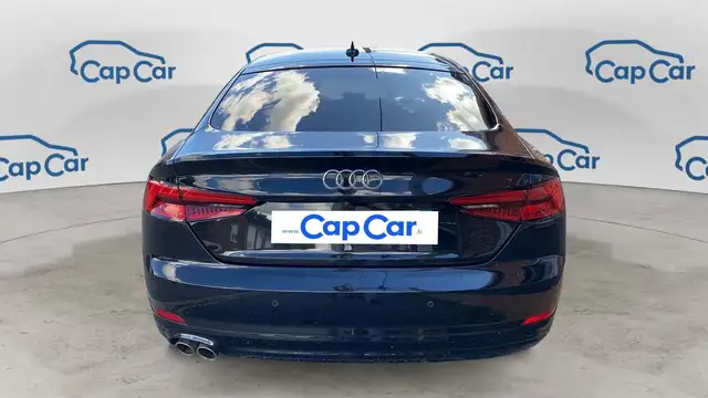 Audi A5 view 3