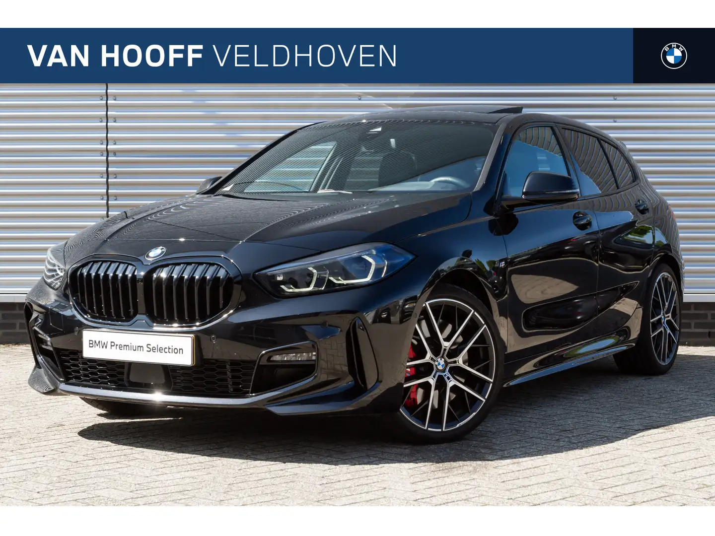 BMW 118 1 Serie 118i High Executive M Sport Automaat / Pan Zwart - 1