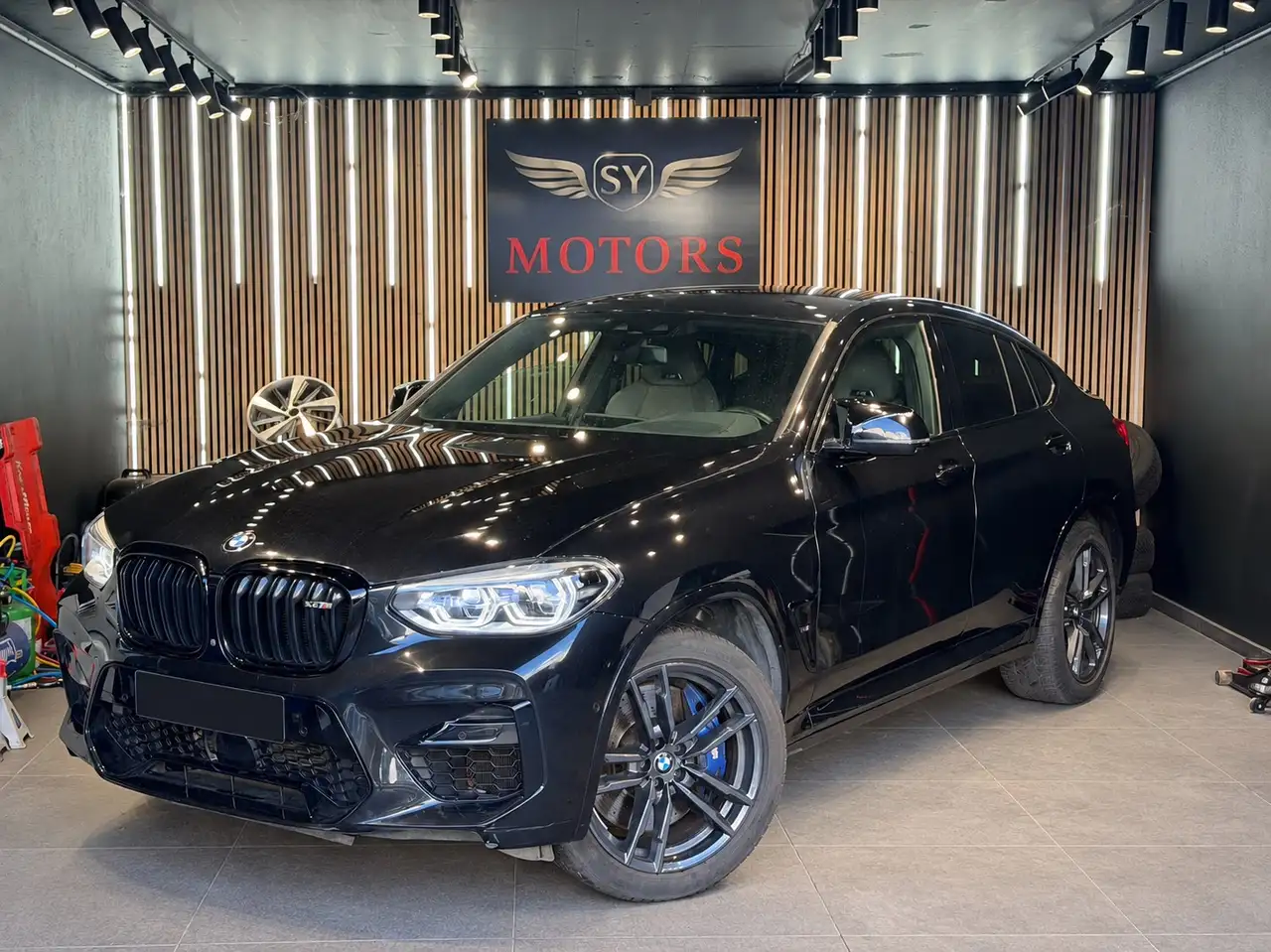 BMW X4 M