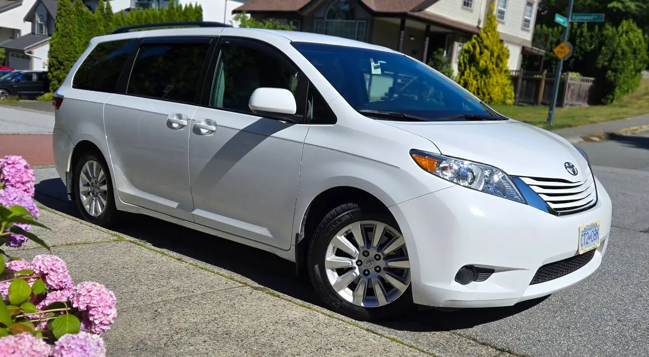 2015 Toyota Sienna