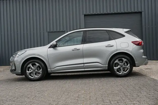 Ford Kuga view 4