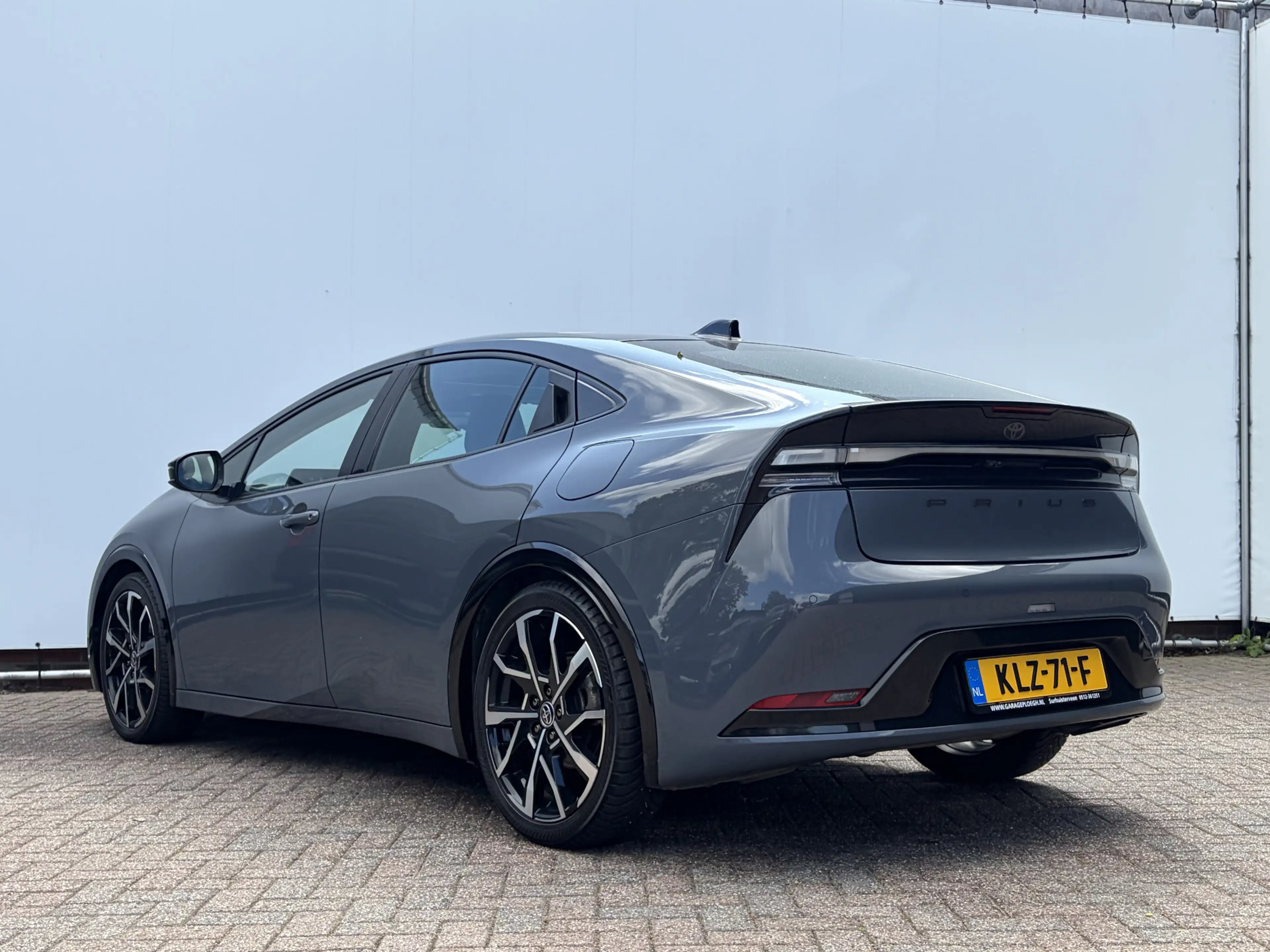 Toyota Prius 2.0 Plug-in Executive Carplay Pano.dak Stoel/Stuur — photo 2