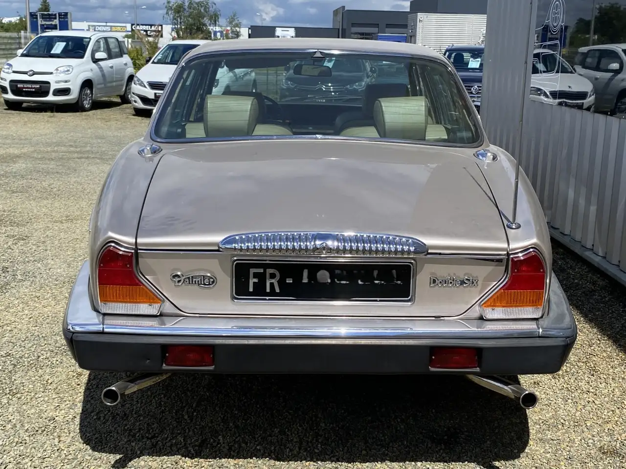 Daimler Standard, foto 5
