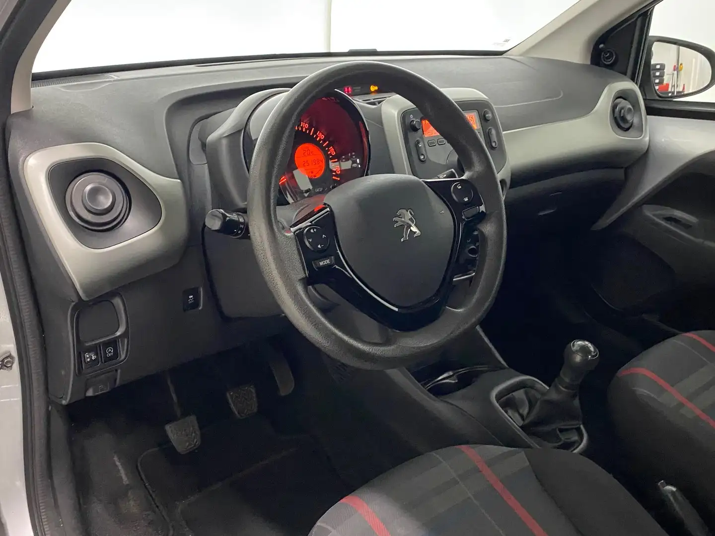 Peugeot 108 1.0 e-VTi Active Airco El. ramen 5deurs **leuke ne Grijs - 2