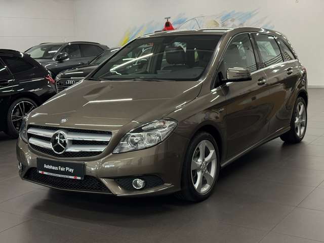 Imagine Mercedes-Benz B 180 Aut. Sport PDC/KAMERA/U-FREI!