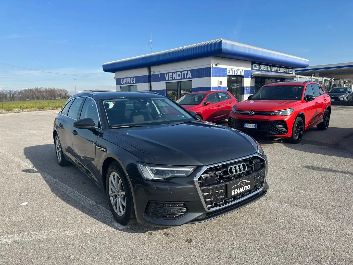 Audi A6 Avant 40 2.0 TDI Quattro Ultra S Tronic S Line Grigio - 1