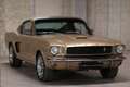 Oldtimer Ford Mustang Fastback Beige - thumbnail 1