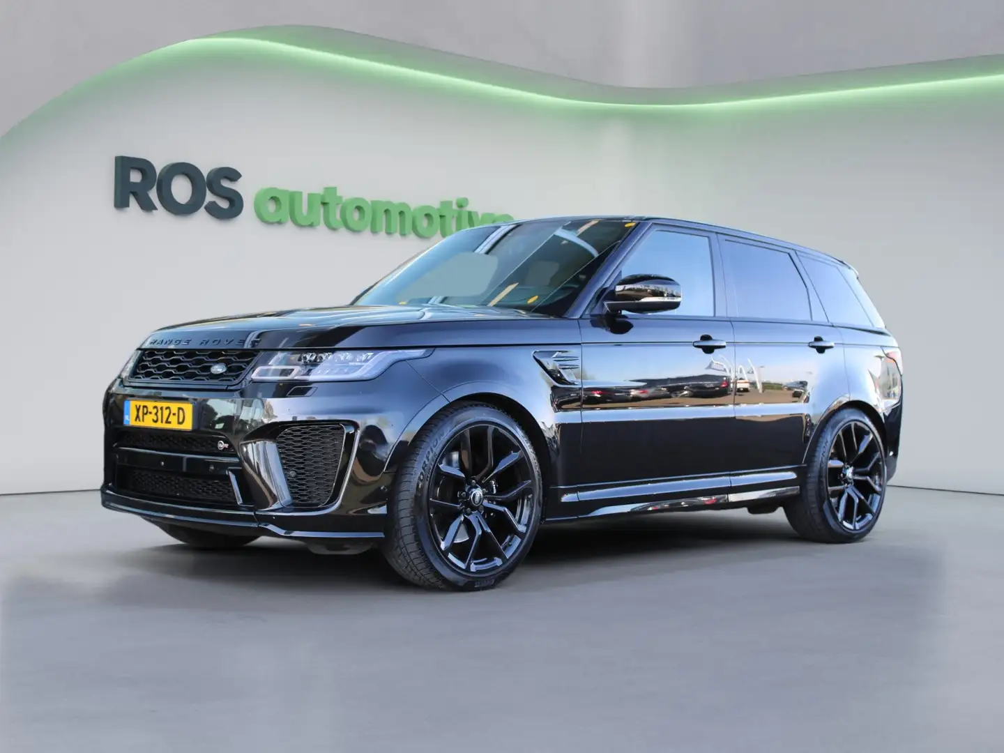 Land Rover Range Rover Sport 5.0 V8 SC SVR | FACELIFT! | PANO | MERIDAN | 360 | Zwart - 2