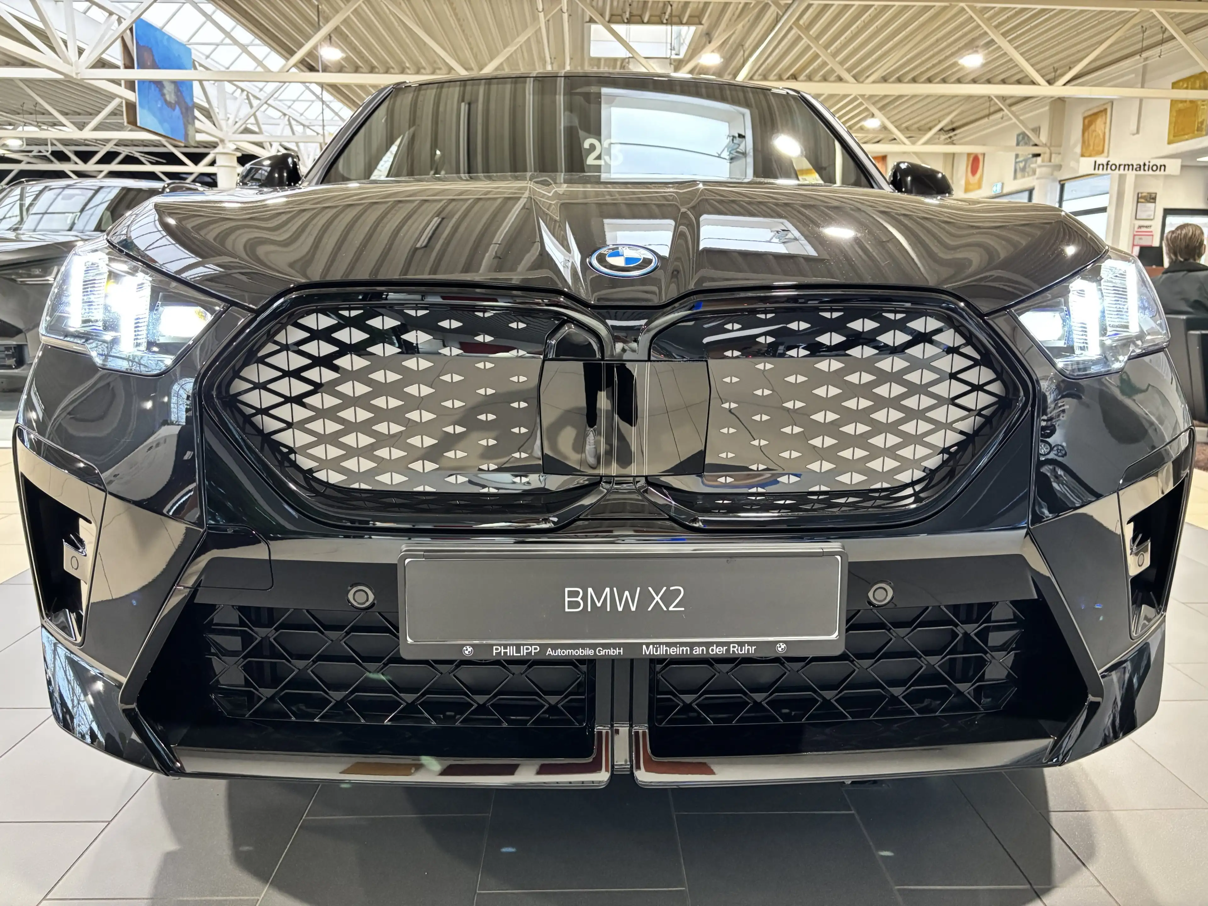 BMW iX2 eDrive20 M Sport Pro DAB H&K AHK DA+ adapt. LED — photo 22